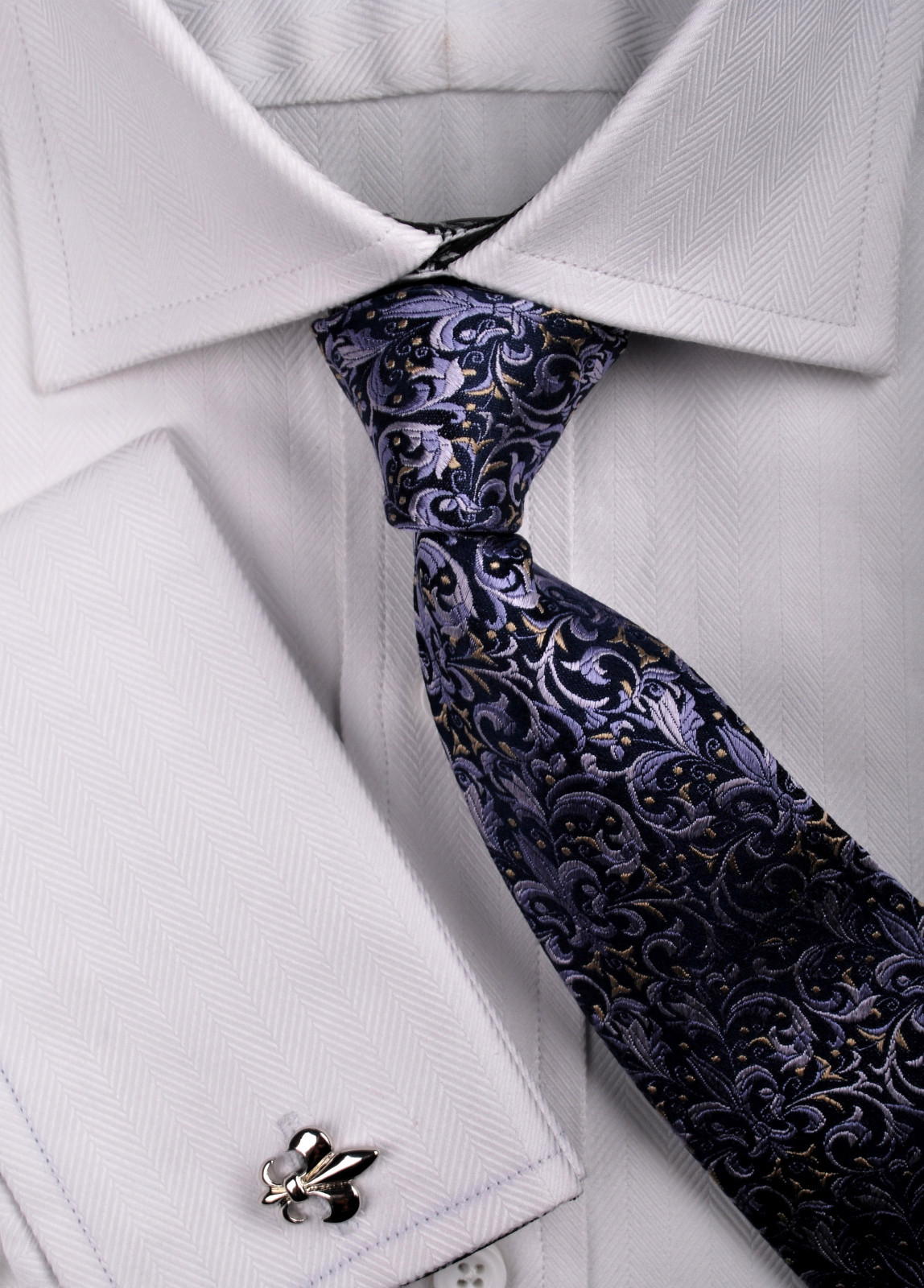 White Herringbone Twill Formal Business Dress Shirt Fleur-De-Lis Italian GQ Boss