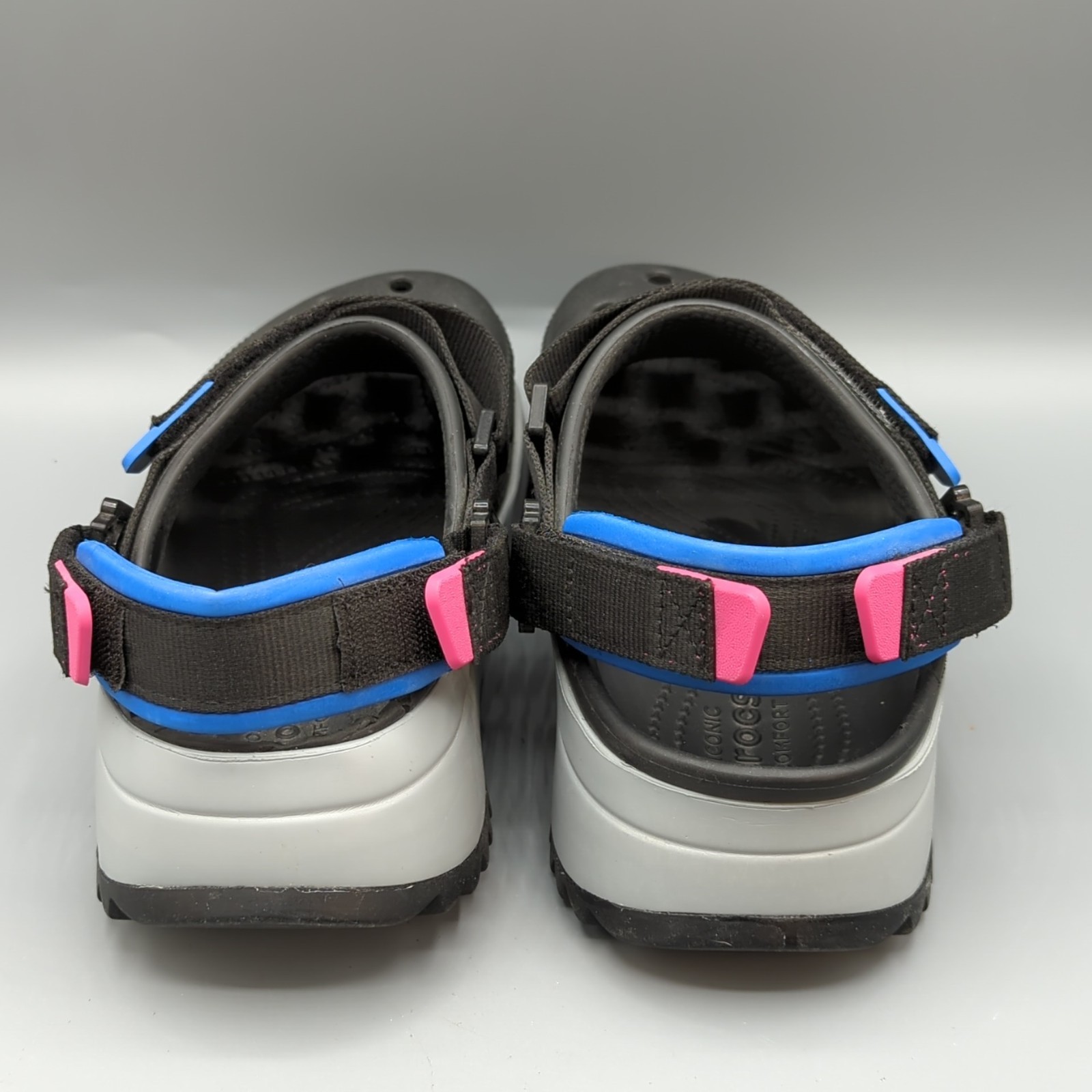 Crocs Classic Hiker Clog Black Unisex Men 4 / Women 6 DAMAGED *READ*