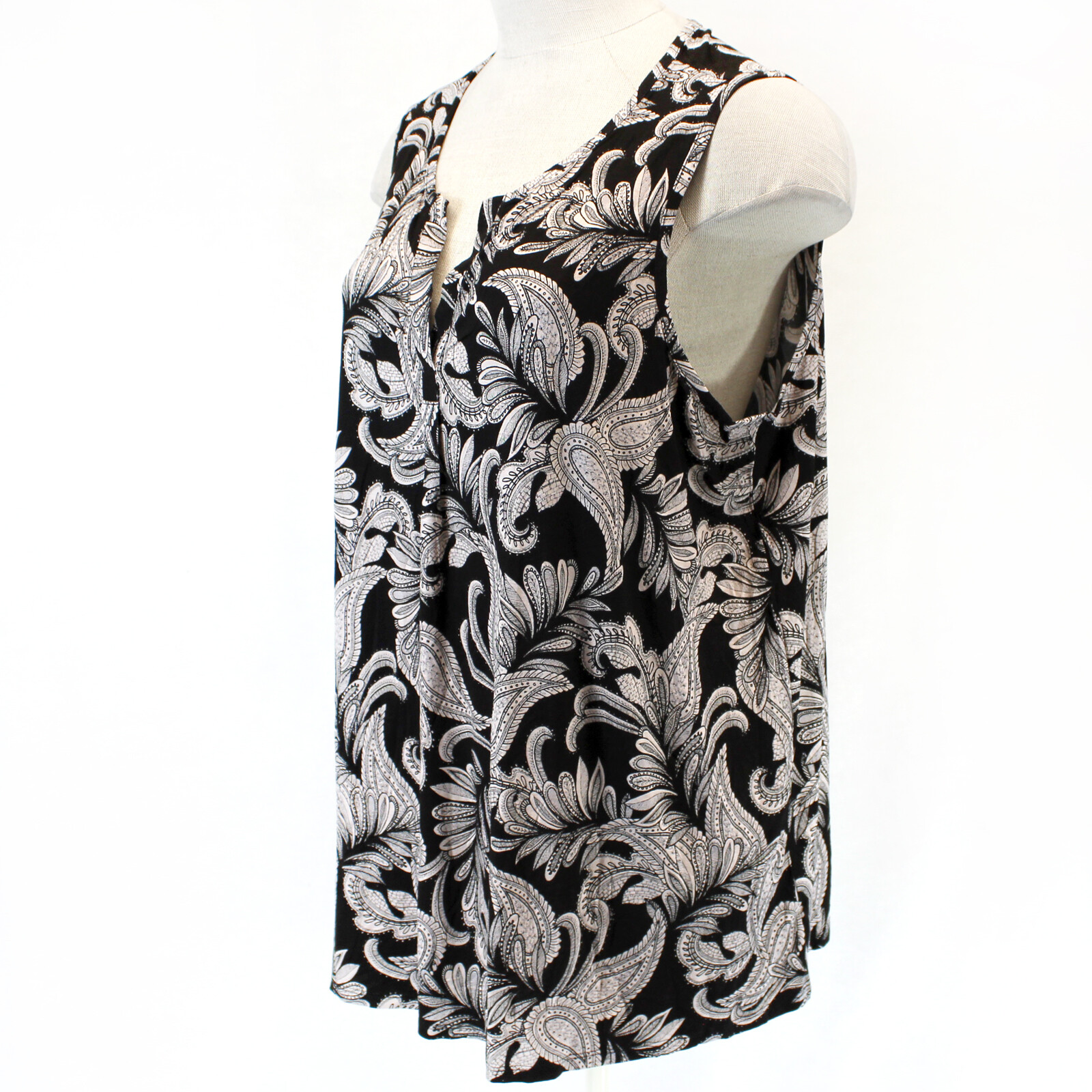Jones NY Plus Bronze/Black Paisley Sleeveless Splitneck Top 2X Spring Summer