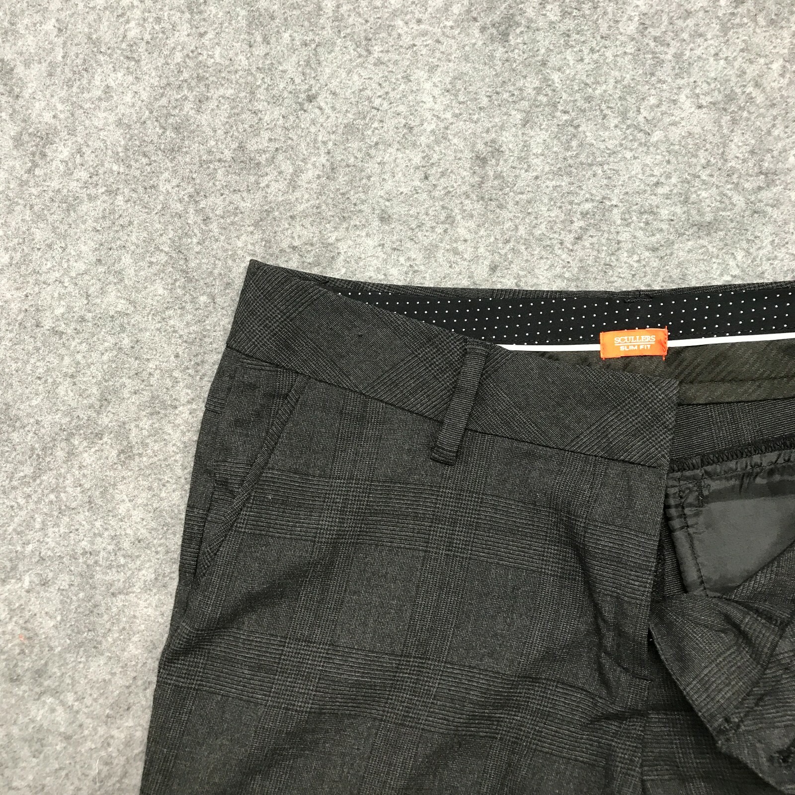 Scullers Pants Womens 30 Slim Fit Black Plaid Flat Front Regular Waist Pockets