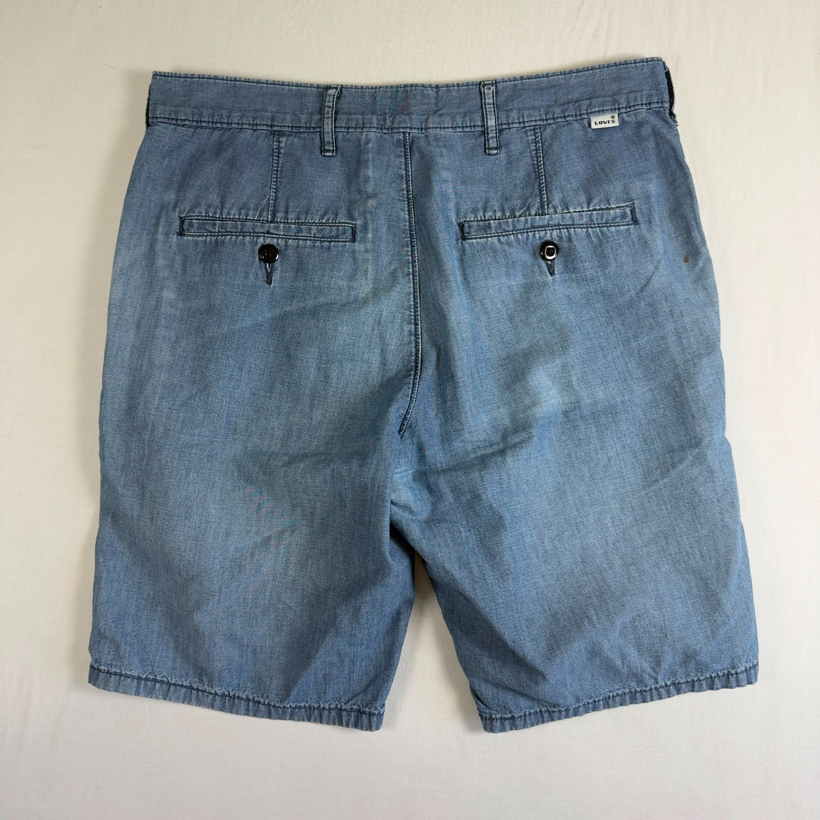 Levi’s Chino Light Wash Shorts Mens 30 Zipper fly