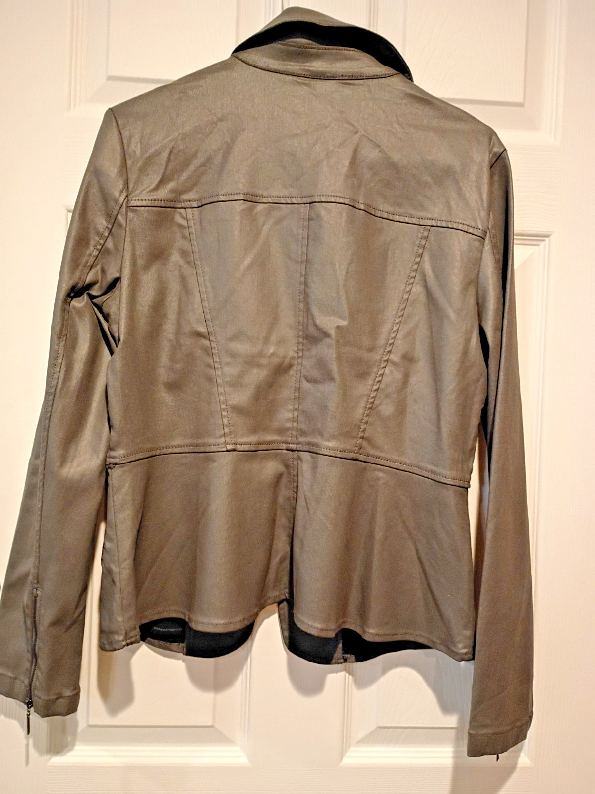 WHITE HOUSE BLACK MARKET WHBM women’s Zip up biker jacket GRAY Size 12 NEW NWT