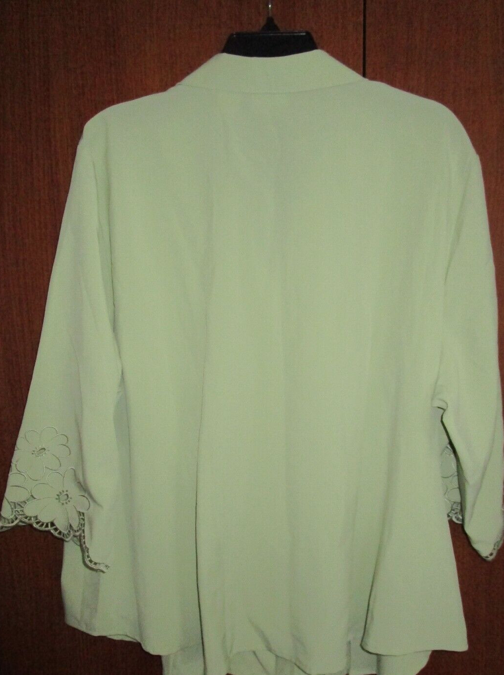 Covington Blouse w Eyelet Accents Sz 20 22 Polyester & Spandex Bust 52 Length 27