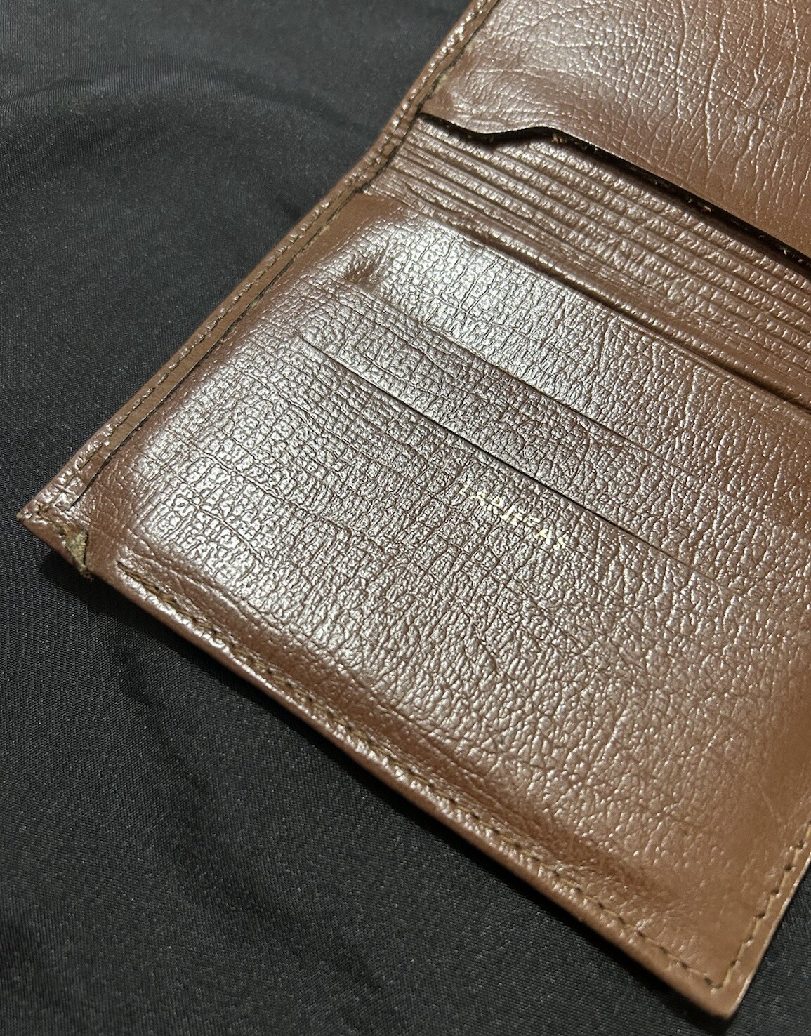 JIF Trifold Slim Fold Wallet Men Leather Brown Multiple Compartments Sleek Thin