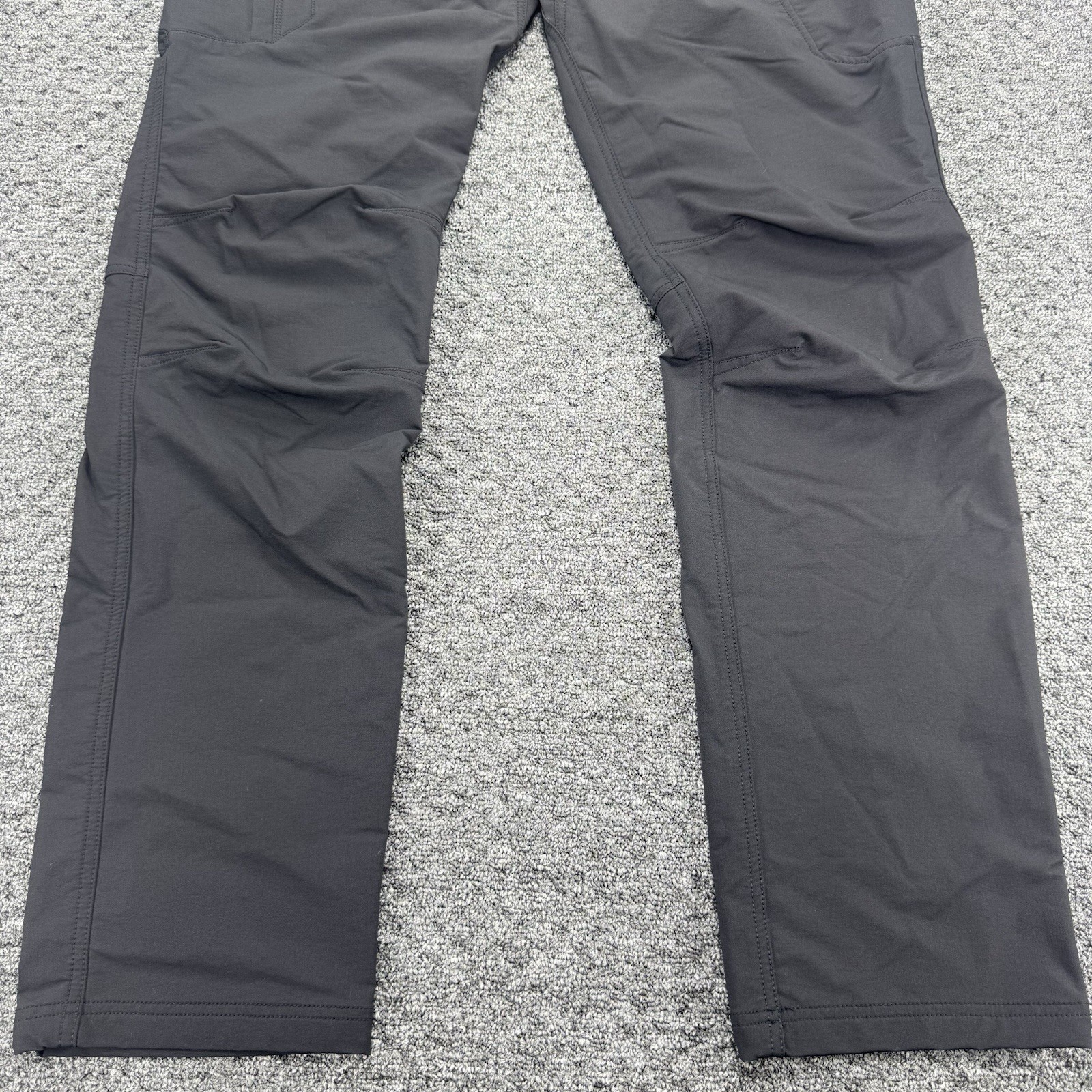 Truewerk T2 Werk Pant Mens 34×34 Black Cargo Utility Workwear EUC