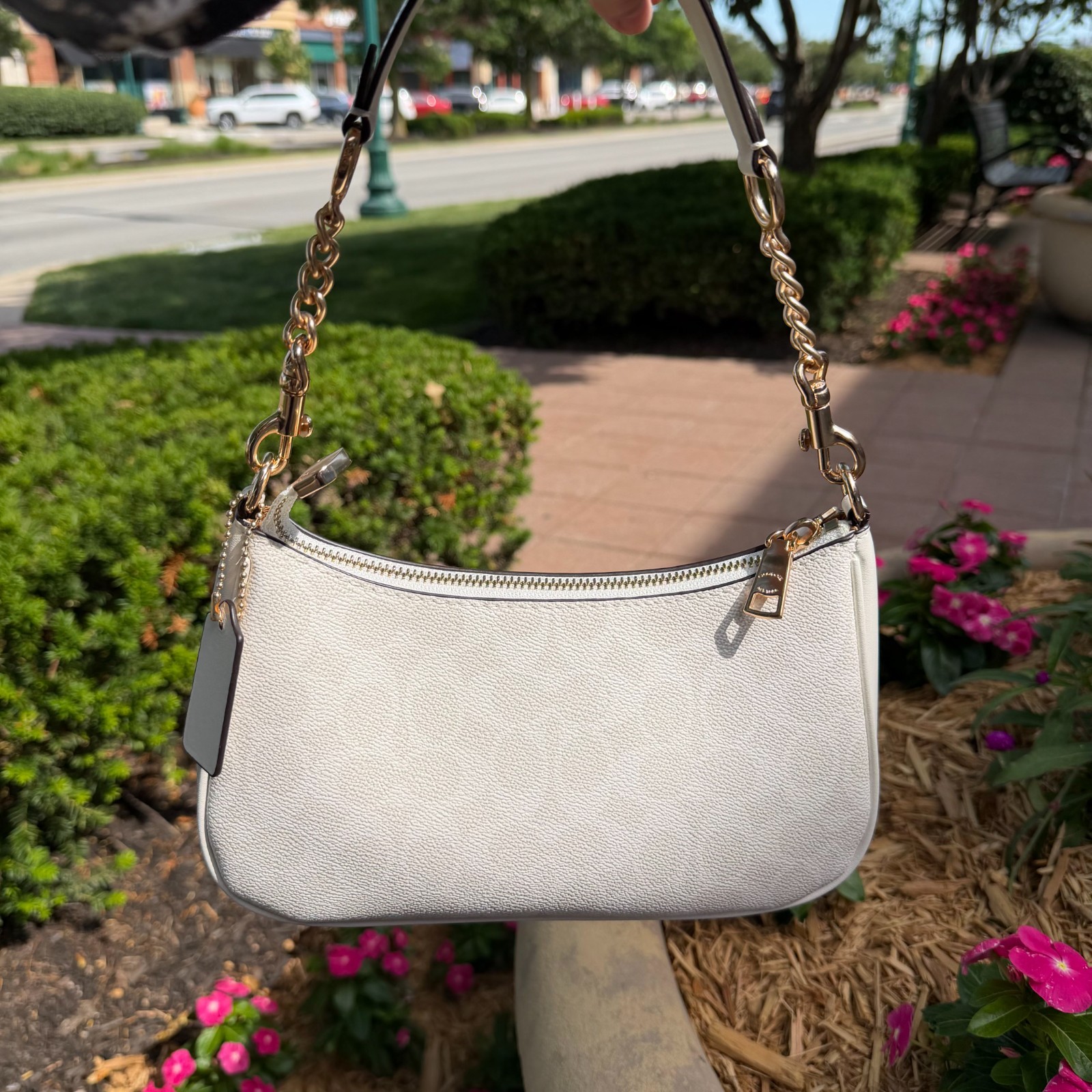 COACH Teri Shoulder Bag In Signature Canvas White/Chalk Women’s Purse