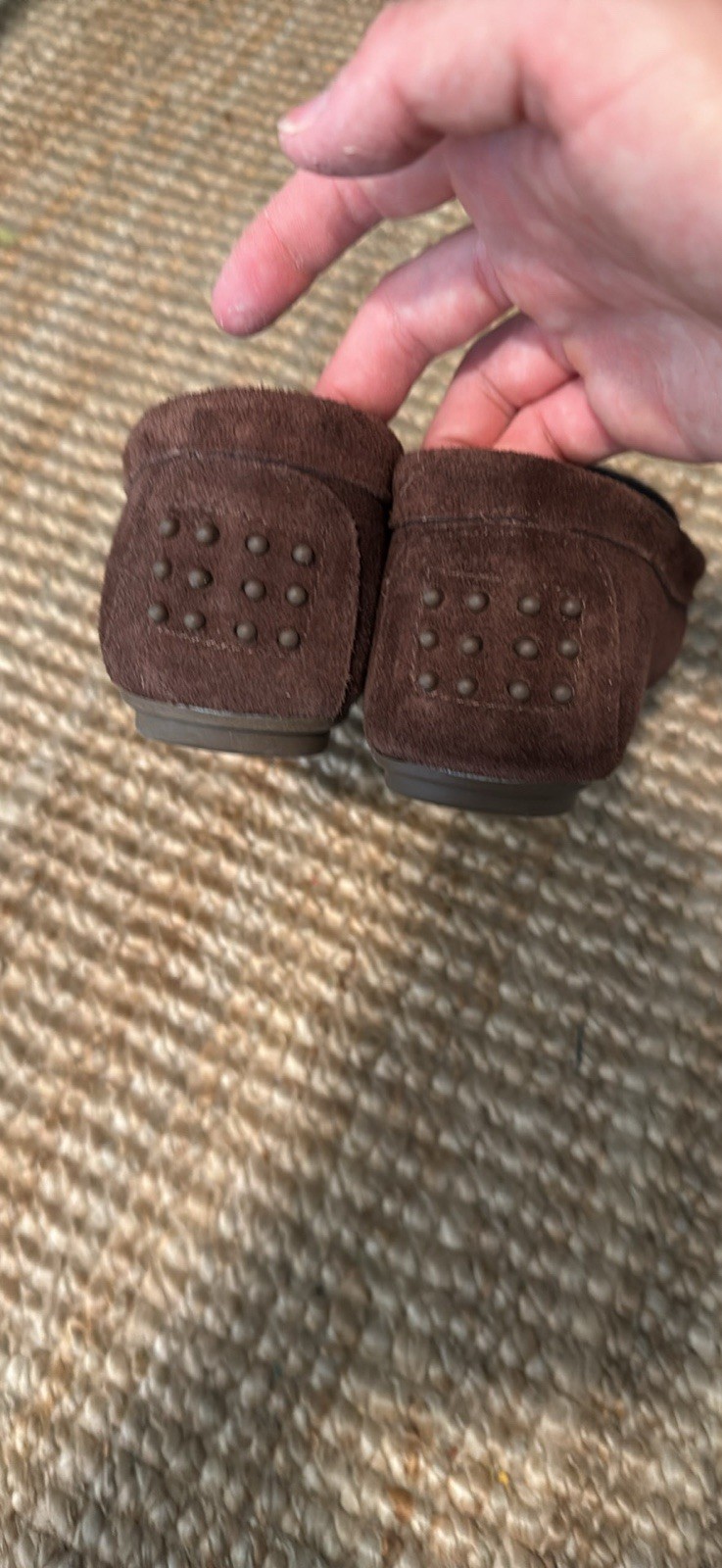 Tahari Brown Suede Slip-On Loafers Round Toe Comfort Casual Shoes Size 7