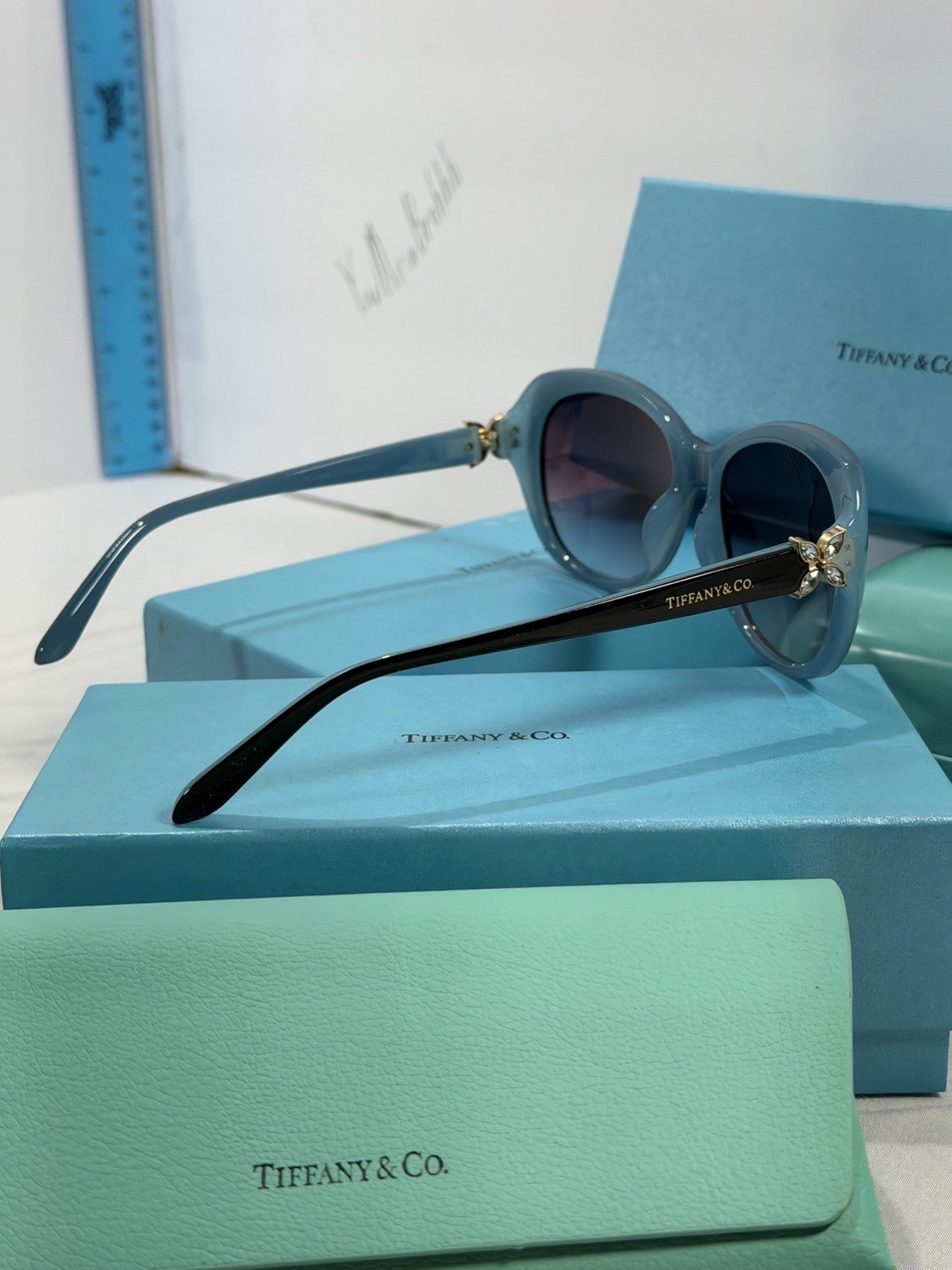 Tiffany & Co – Black and Blue gradient Sunglasses W/Flower TF4048 rare color ￼