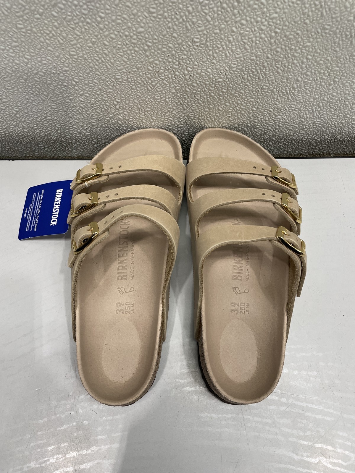 Birkenstock Florida Fresh Nubuck Leather Sandal Unisex W8, M6 In Sandcastle