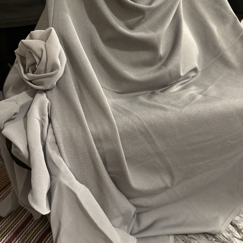 Women’s Gray Solid Chiffon Polyester Hijab Headscarf Wrap Scarf Flower Accent