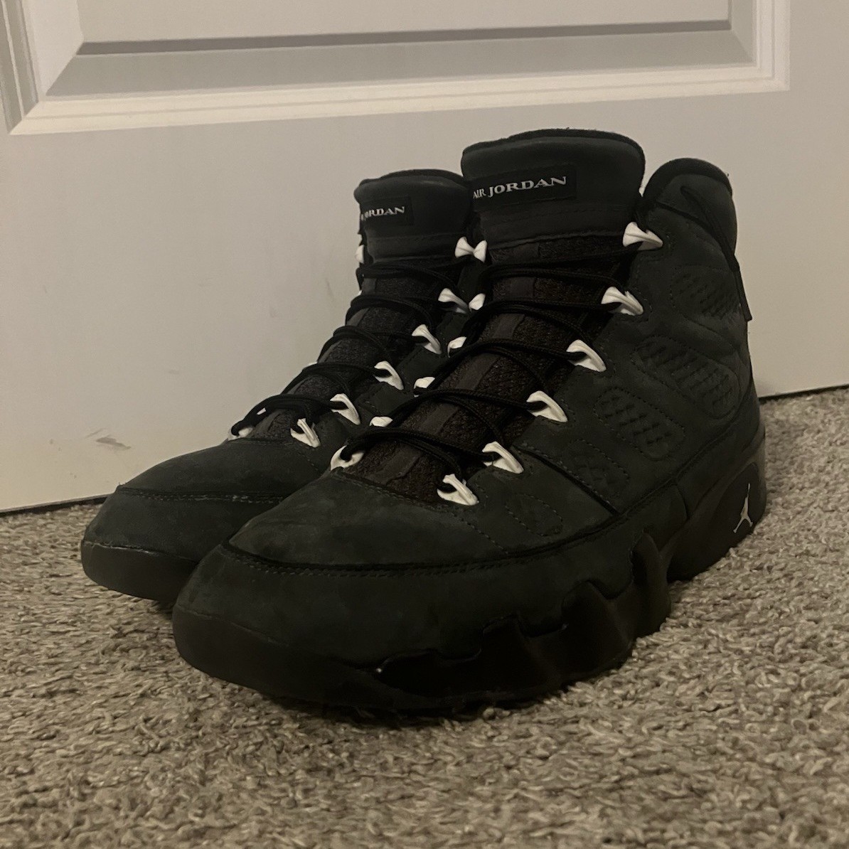 Jordan Air Jordan 9 Retro Anthracite/White-Black 2015 302370-013 Men’s size 13