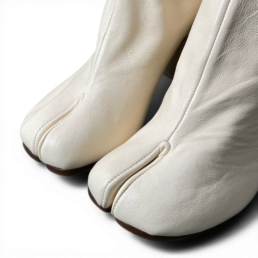 Maison Margiela Tabi Boot Size 37 1 2 Cream Leather Womens TA1 Used AYAN-0
