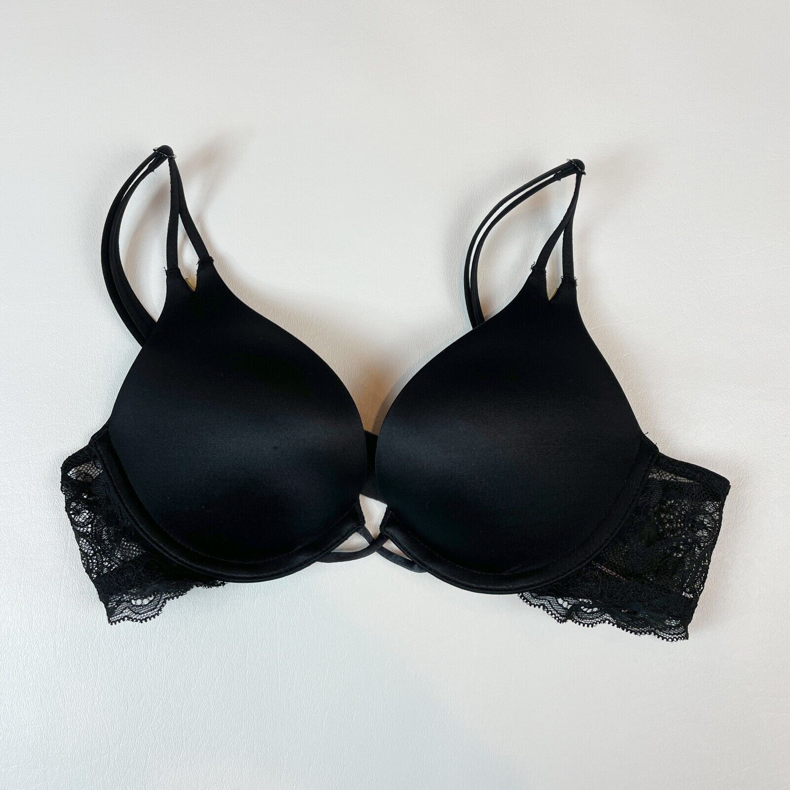 VICTORIA SECRET BOMBSHELL BRA ADD 2 CUP PLUNGE Super Push UP NEW Shine Strap