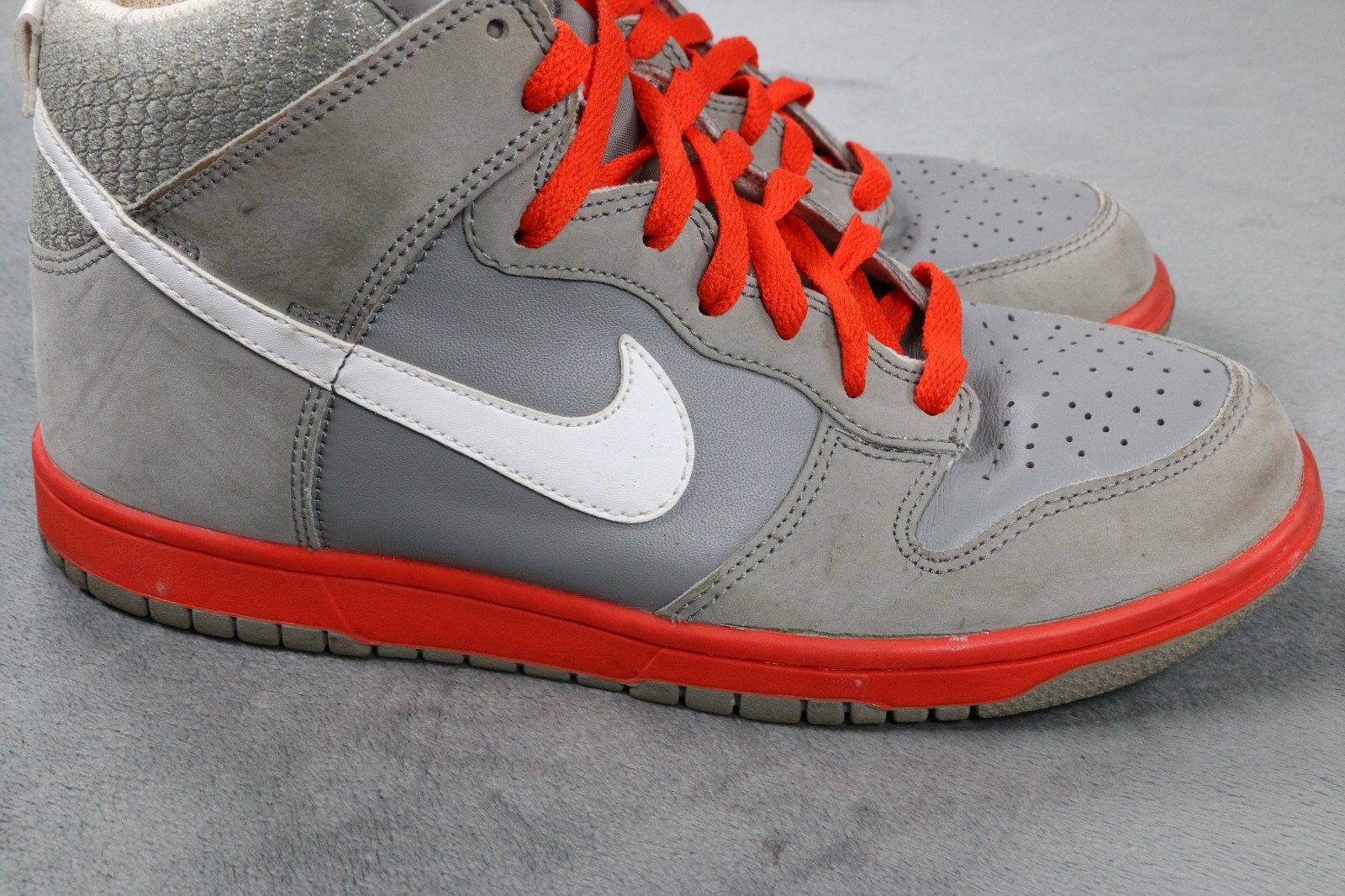 Nike SB Dunk High Light Charcoal Grey Orange Mens Size 7.5 Skate Shoes