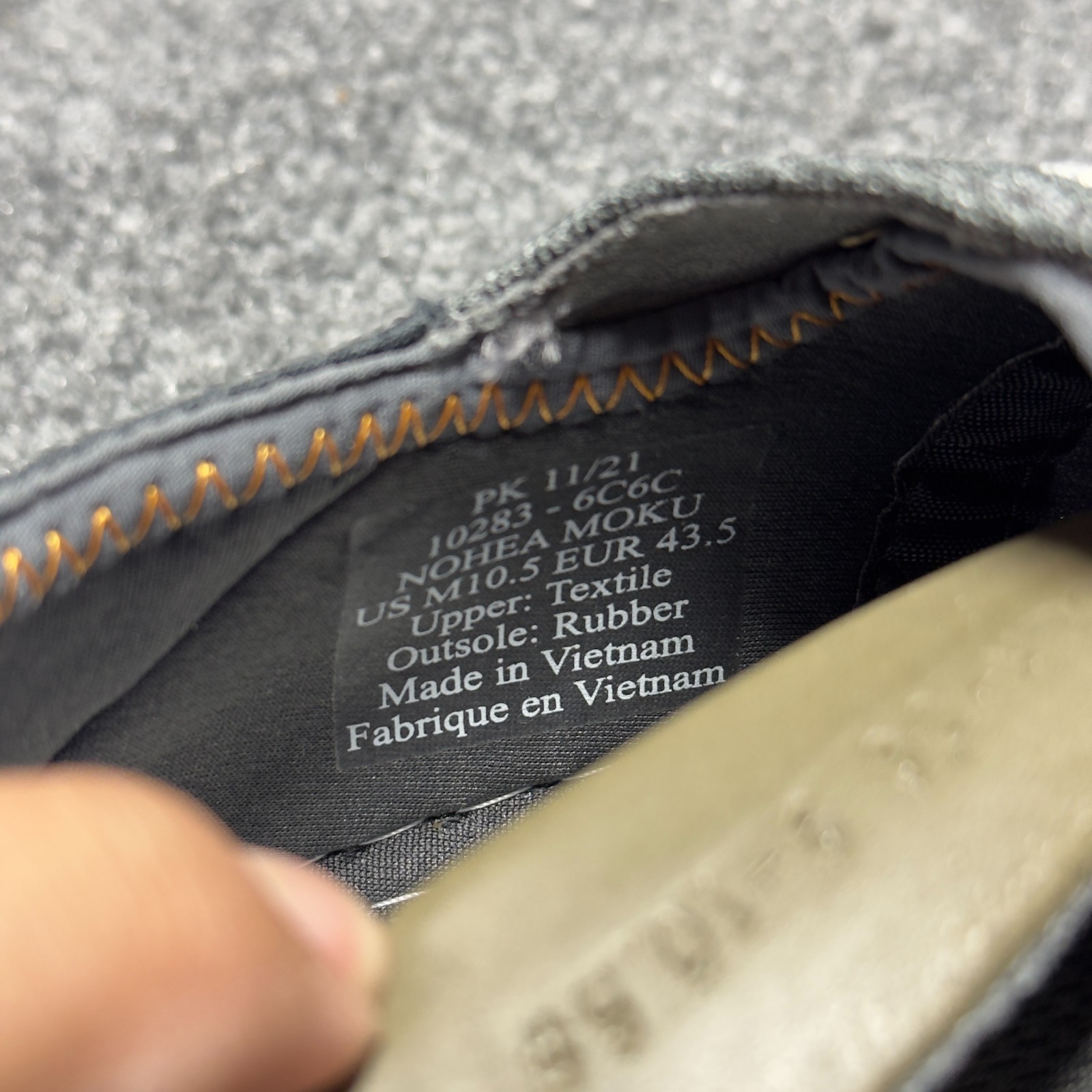 OluKai Nohea Moku Sneaker Dark Gray 10283 6C6C Men US 10.5 Boat Shoes