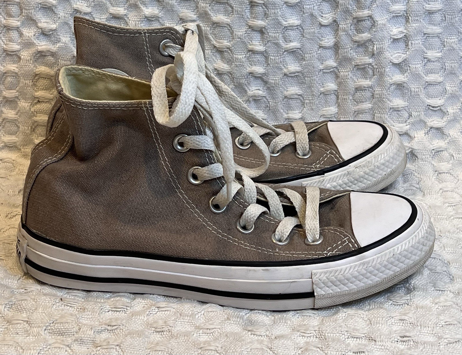 Converse Chuck Taylor All Star high-top sneaker Gray Men 4 Women 6