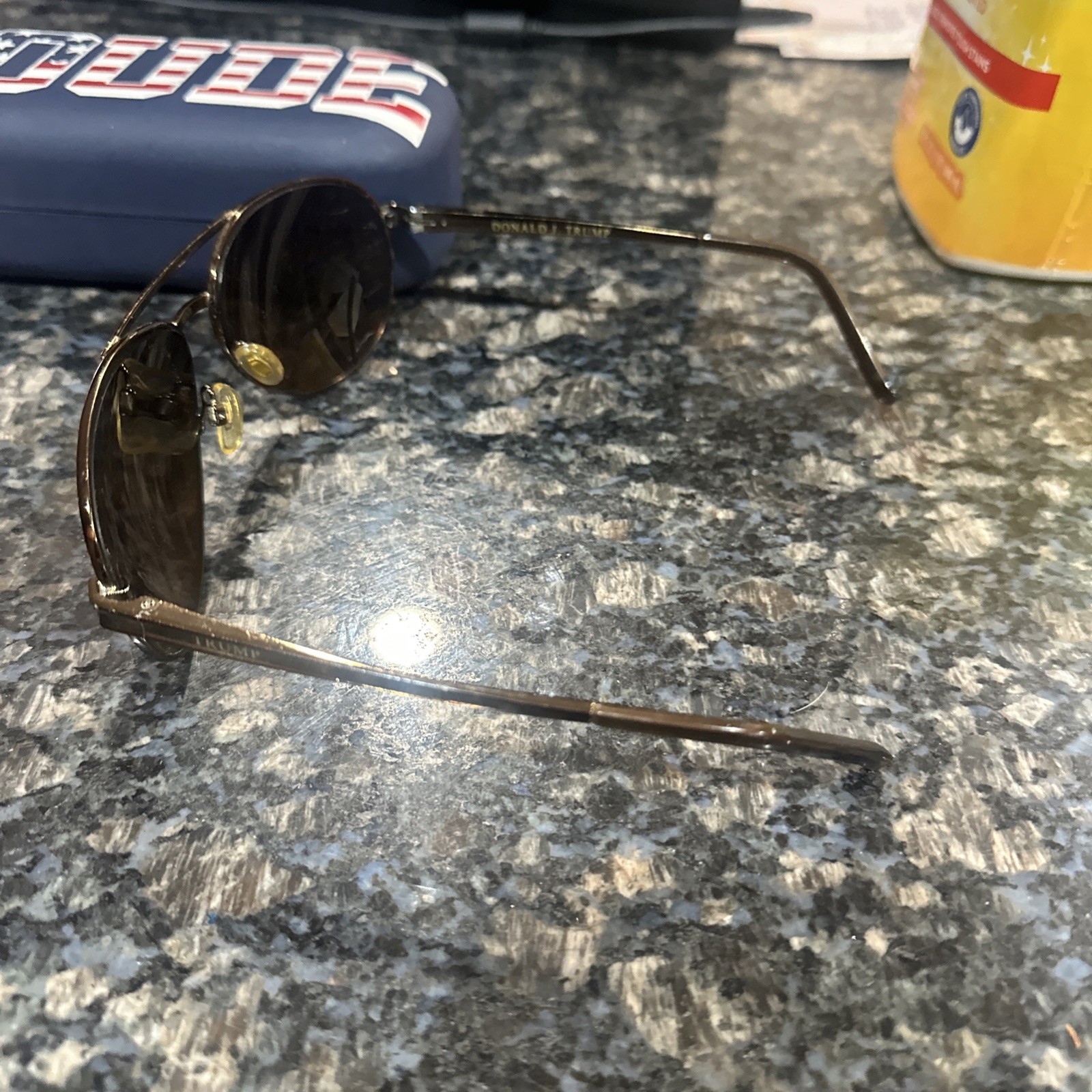 Sunglasses Donald J. Trump Signature Collection TR112013 Aviator Brown Lenses
