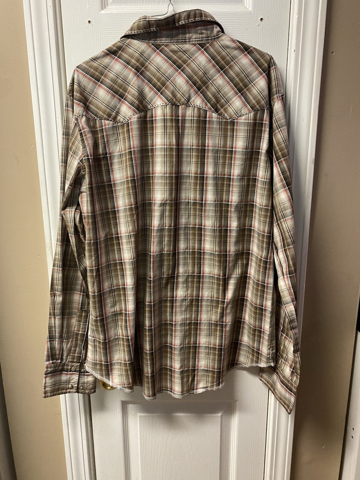 Wrangler Men’s M Plaid Long Sleeve Button-Up Shirt H-D Embroidered Patch Pockets