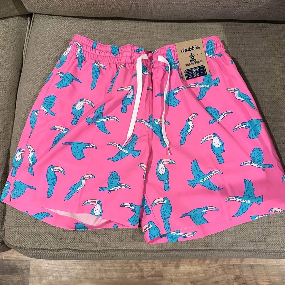 Chubbies Mens Classic Swim Trunks 5.5″ Pink Toucan Do It Mesh Lining S/M/L/XL/2X