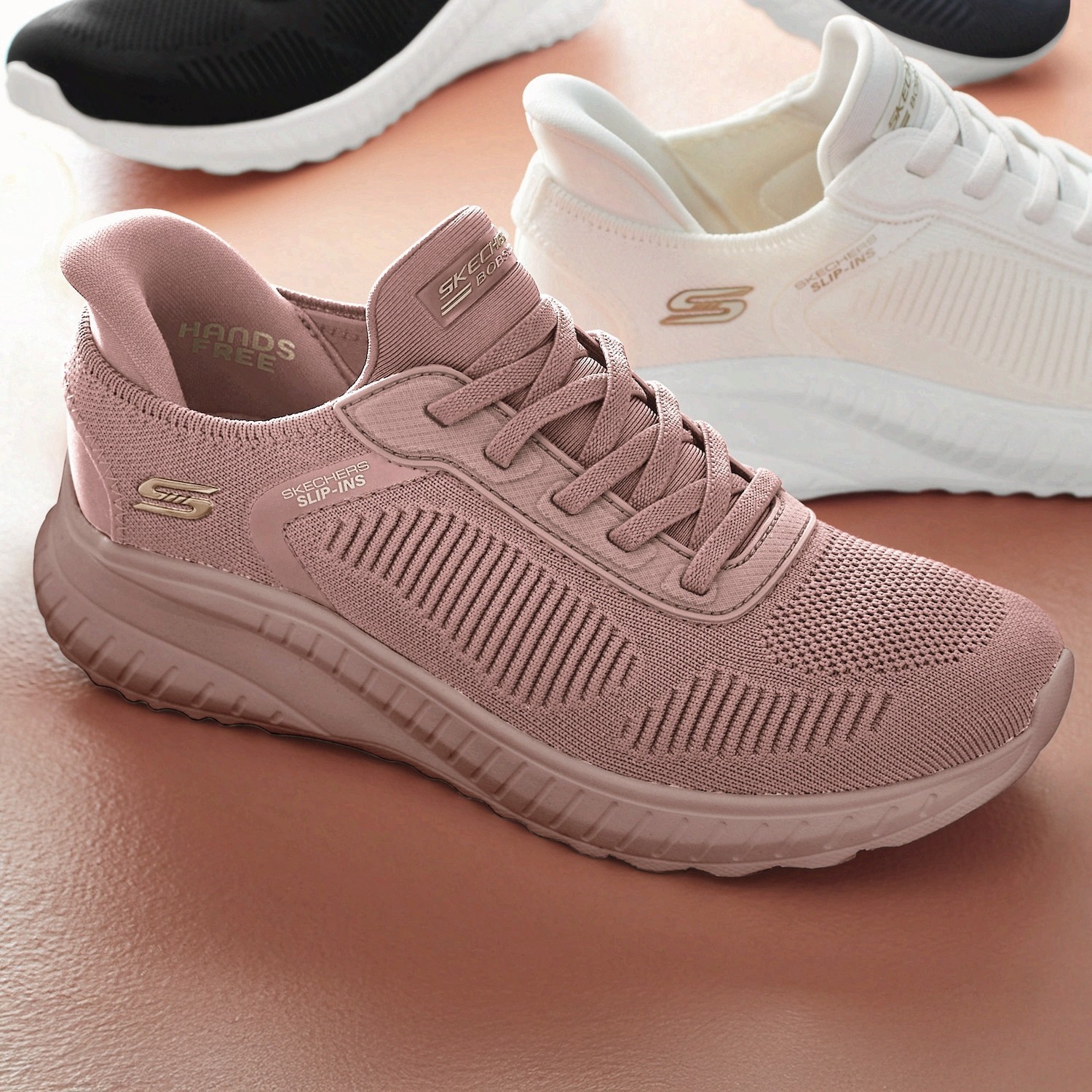 Authentic BOBS Sport Squad Chaos Slip Ins by Skechers NO IMPORT FEE