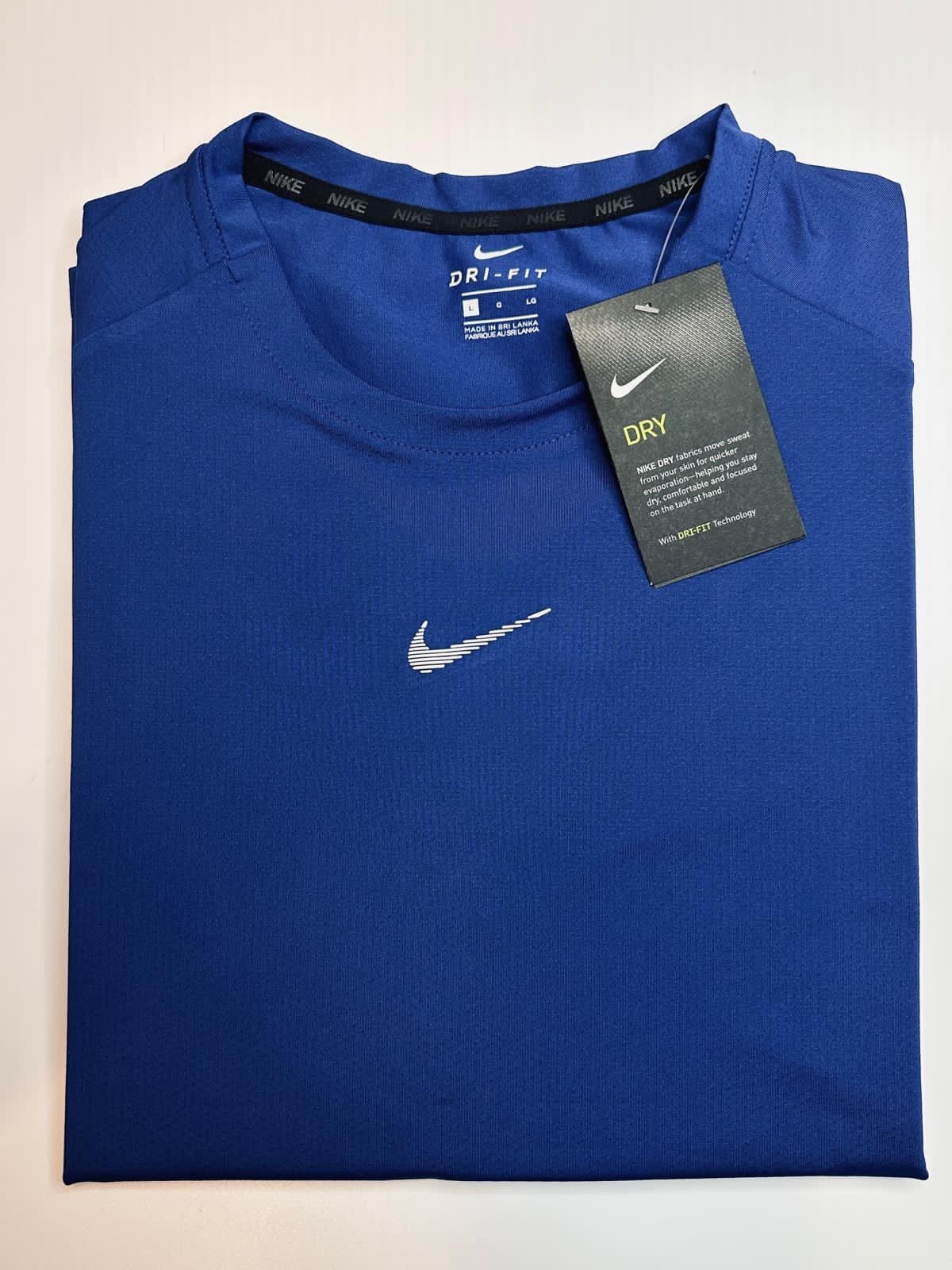 Nike Dri-Fit T-Shirt Athletic for Men Crew Neck Short Sleeve Work out Tee