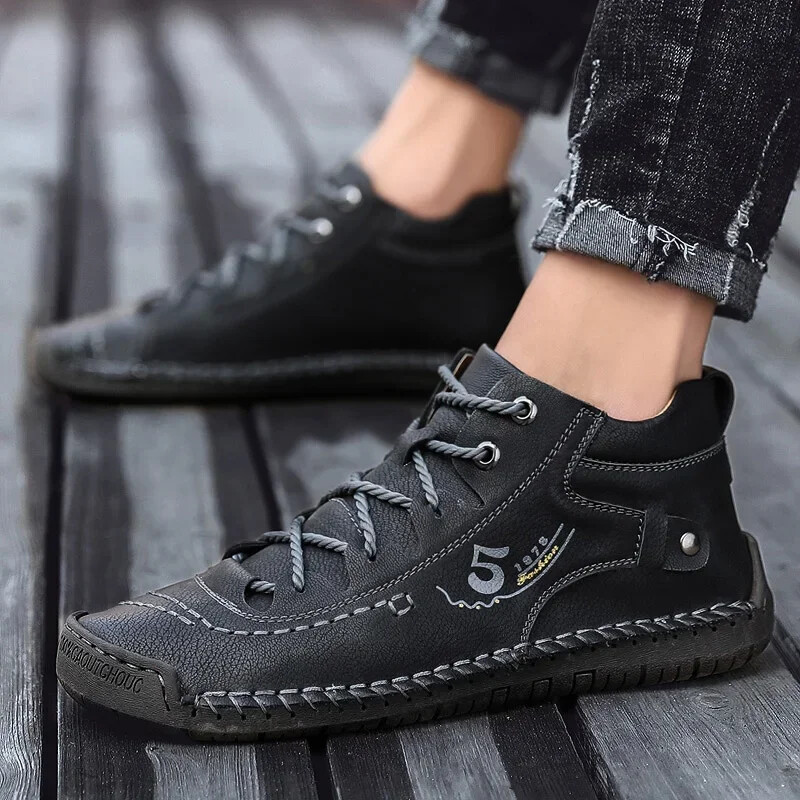 Men Hand Stitched Leather Walking Shoes Lace Up Non Slip Casual Outdoor Sneakers