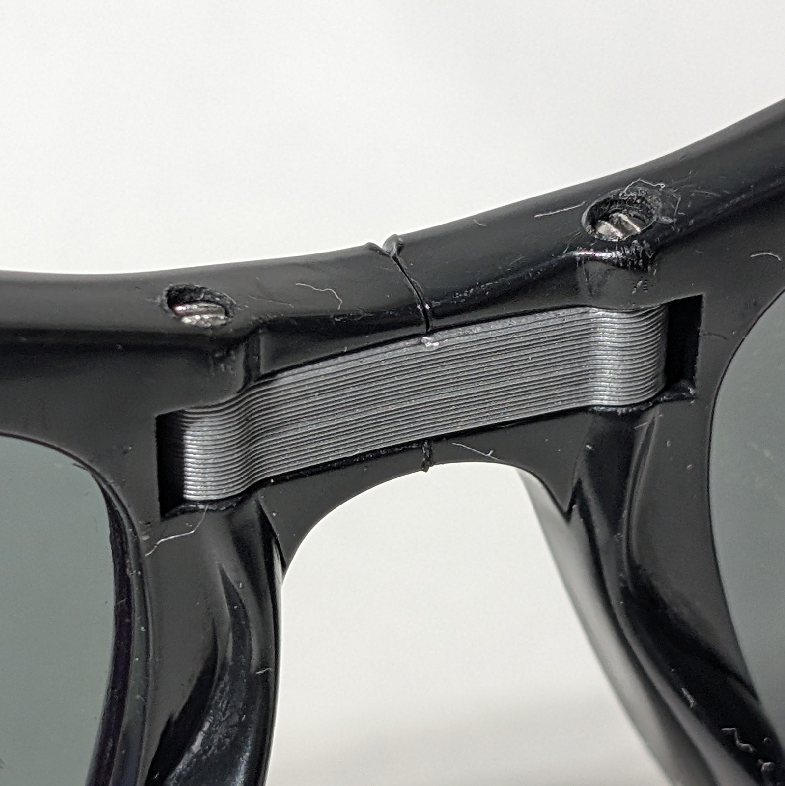 Replacement Hinge for Folding Ray-Ban Wayfarers (4-Pack) | Durable & Tested