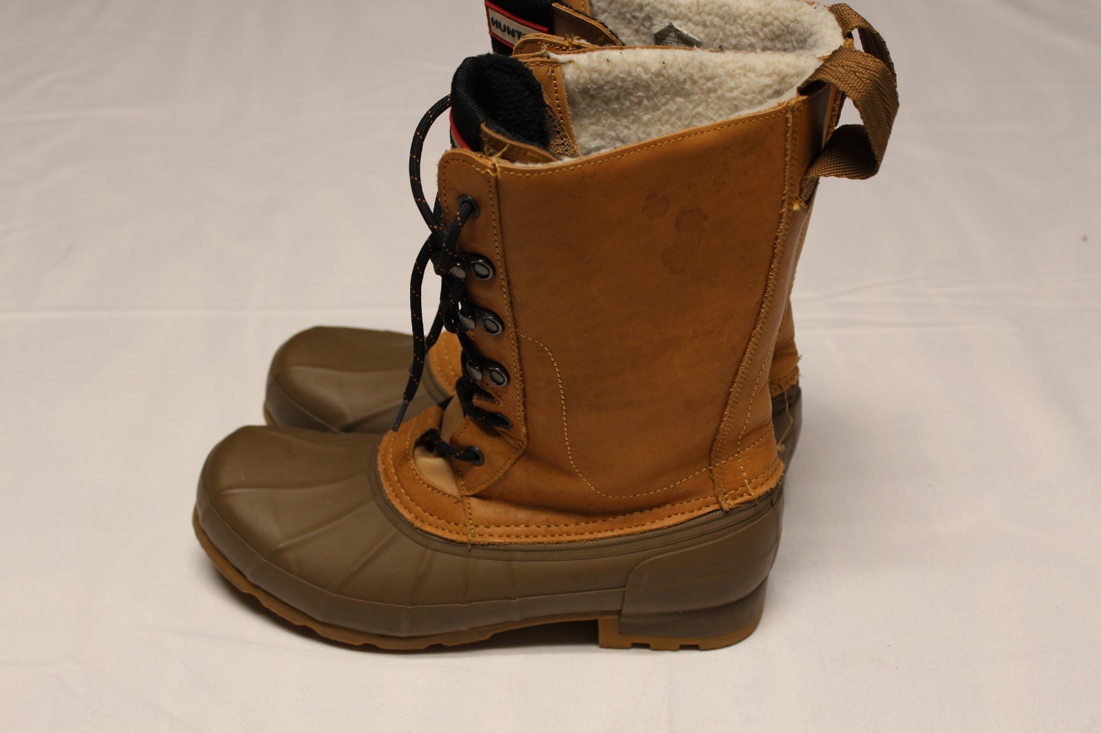 Hunter insulated waterproof and snow proof Beige/brown Duck boots men’s size 9
