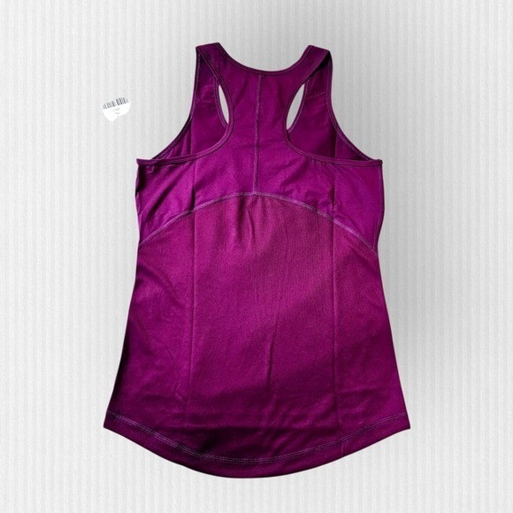 Endeavor Tank Women’s Athletic Top Color Fig Purple Size Small Activewear NWT