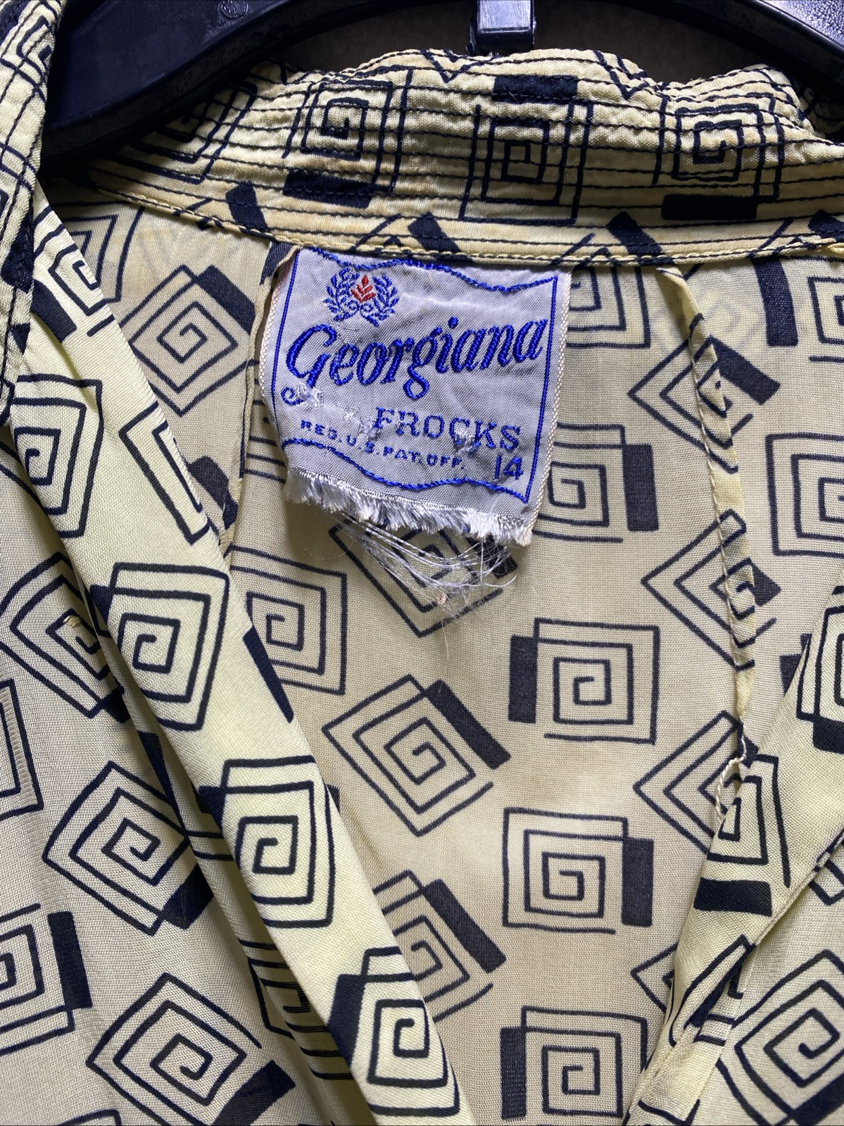 VTG 40’s GEORGIANA Geometric Print Size 14 Day Dress Zipper Snap Button *READ*