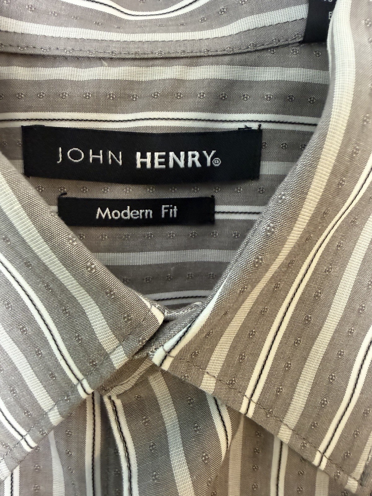 John Henry Men’s Gray Stripe Modern Fit Long Button Up Sleeve Shirt Size L