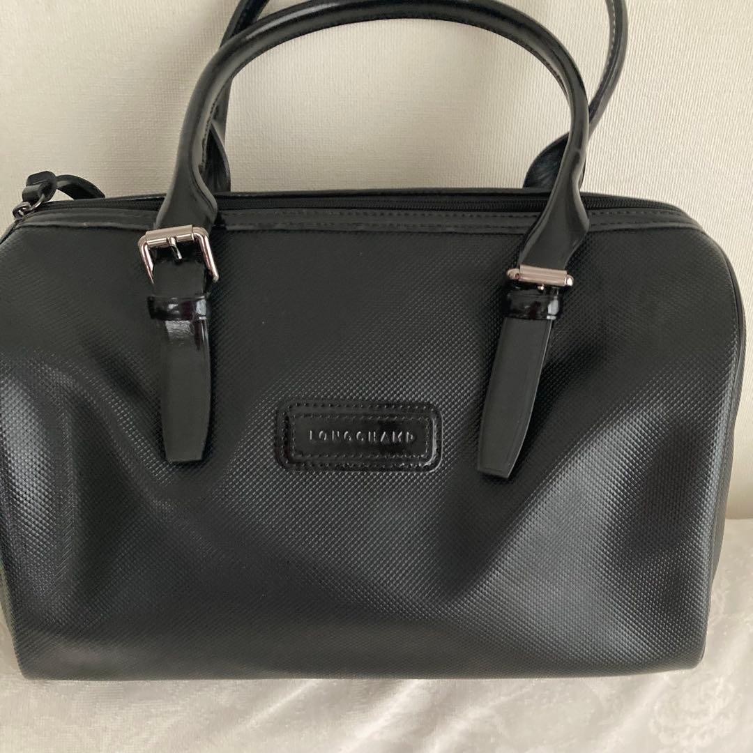 LONGCHAMP Black Patent Leather Boston Style Commuter Handbag Zip Top
