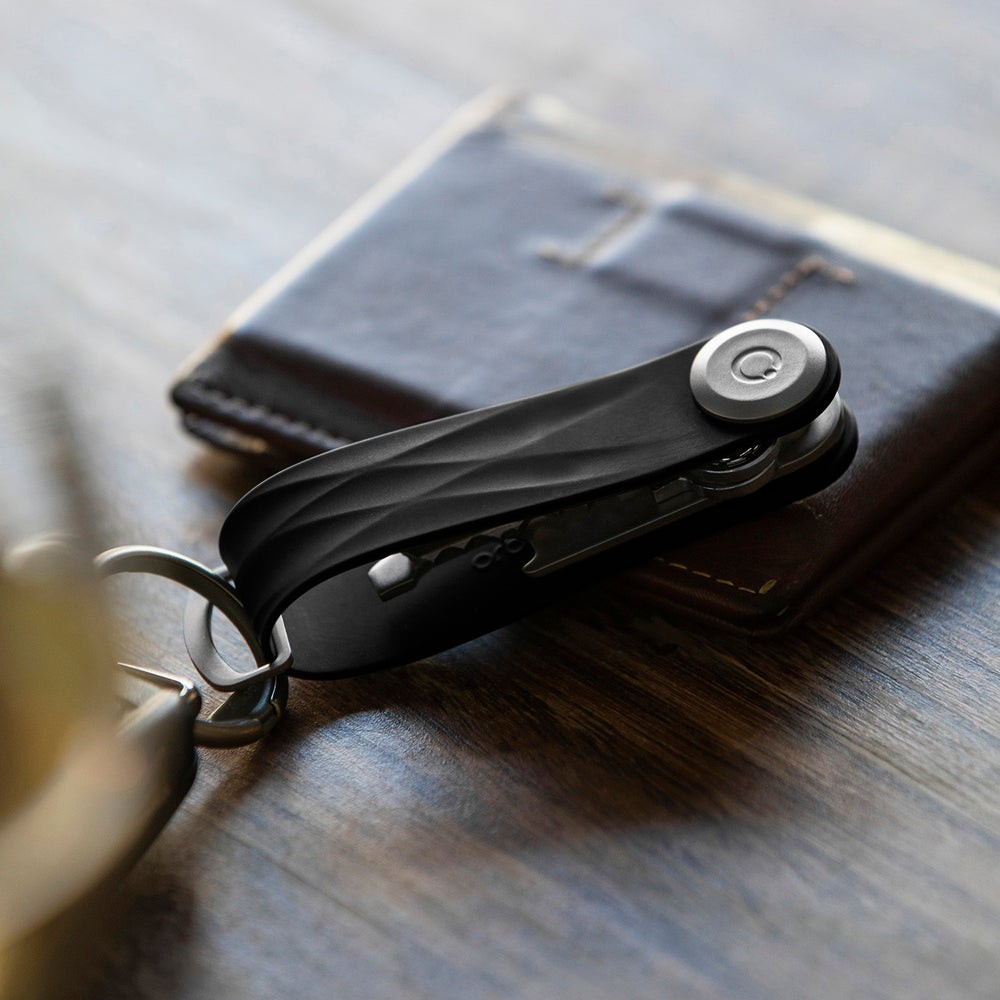 Orbitkey ACTO-2 Rubber Key Organizer, w/Proof Carry 2-7 Keys, Jet Black