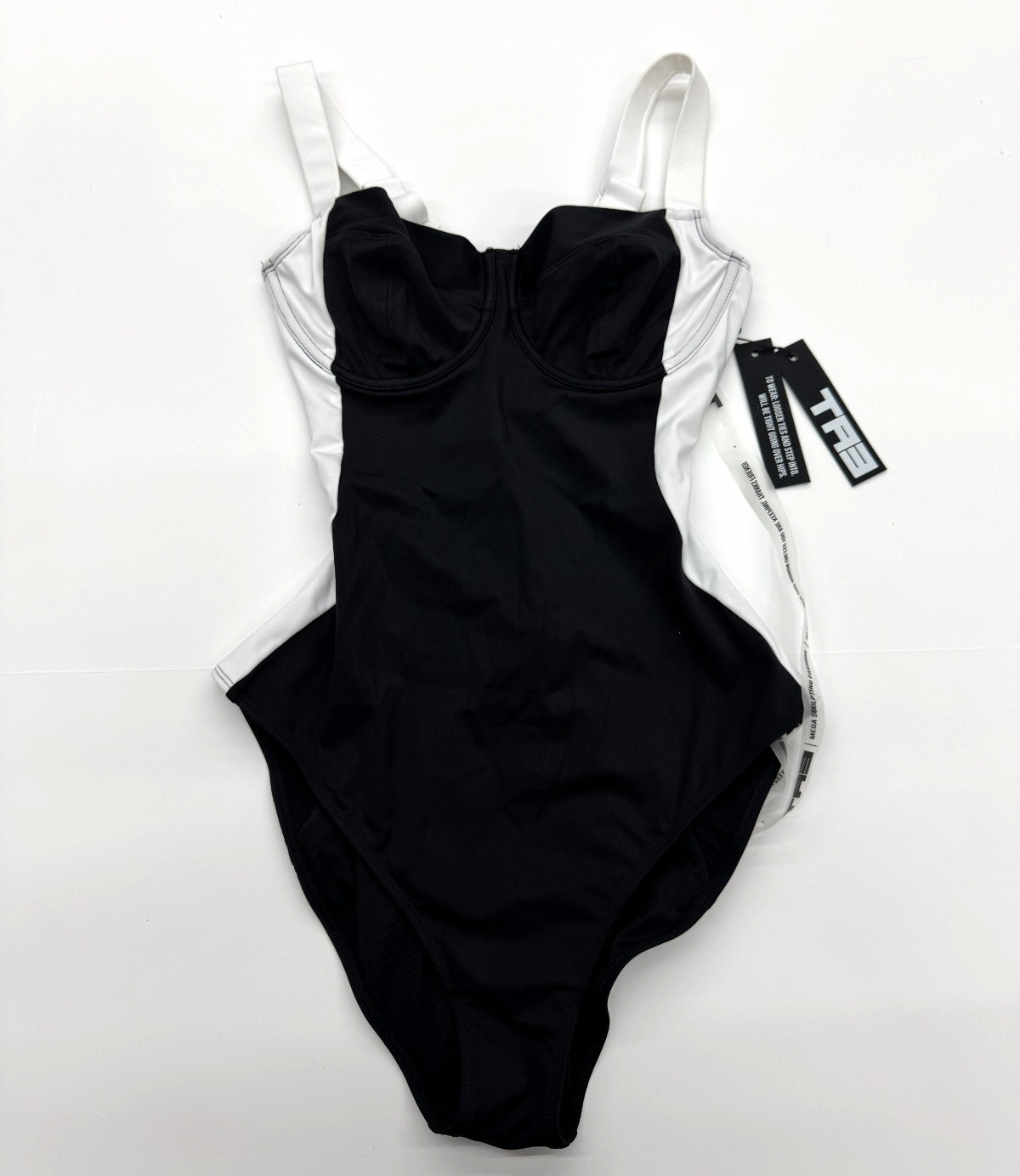 TA3 LIFTY CONTOUR ONE PIECE SWIMSUIT BLACK WHITE SIZE MEDIUM M REG/LONG B/C NEW