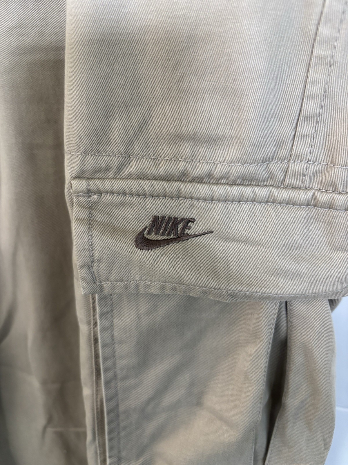 Nike Men’s Beige Cargo Pants 44W XXL Relaxed Straight Twill Pockets