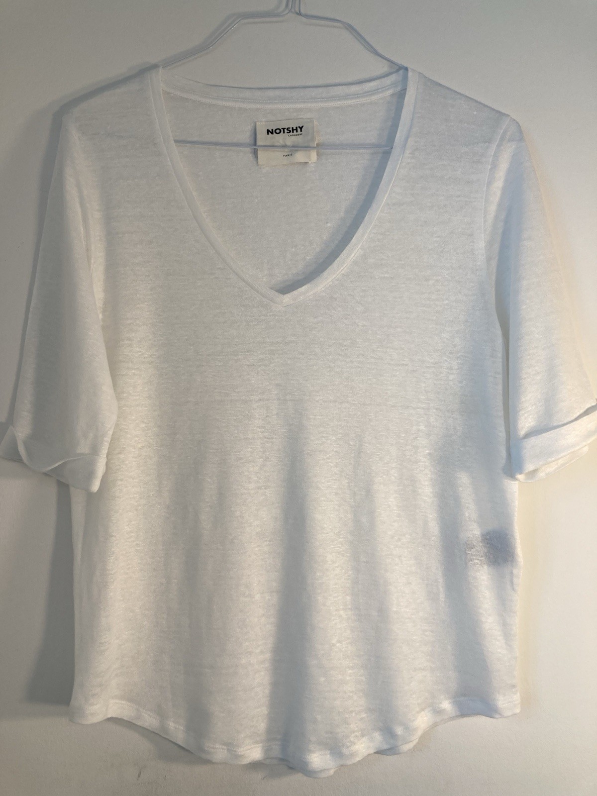 NOTSHY Women White Solid Linen Knit Short Sleeve V-Neck Pullover T-Shirt