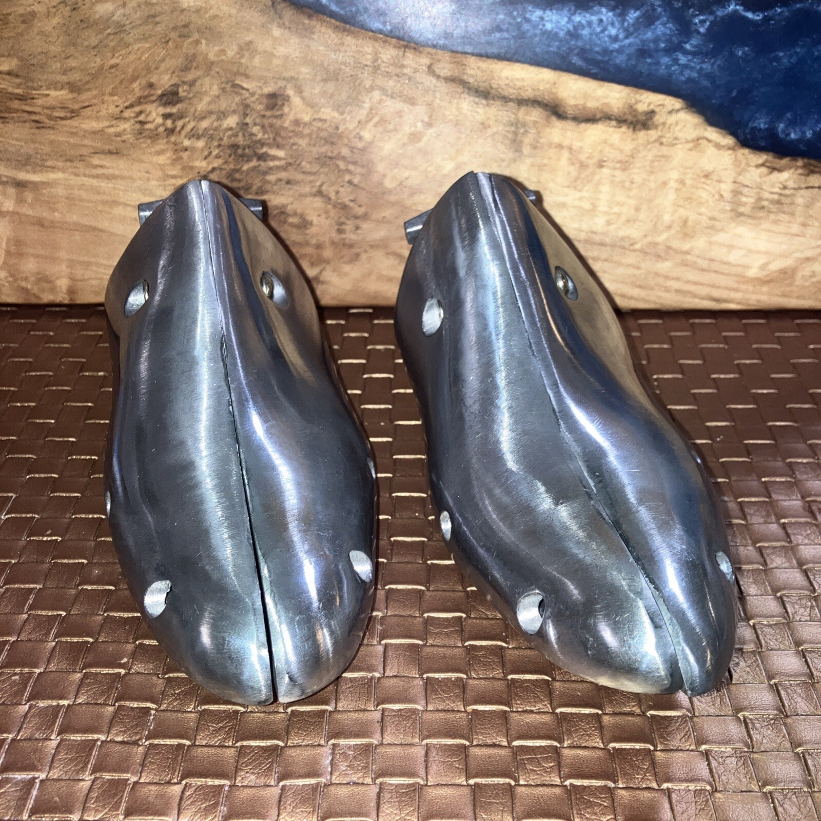 Pairs of Shoes Aluminum Repair Set.