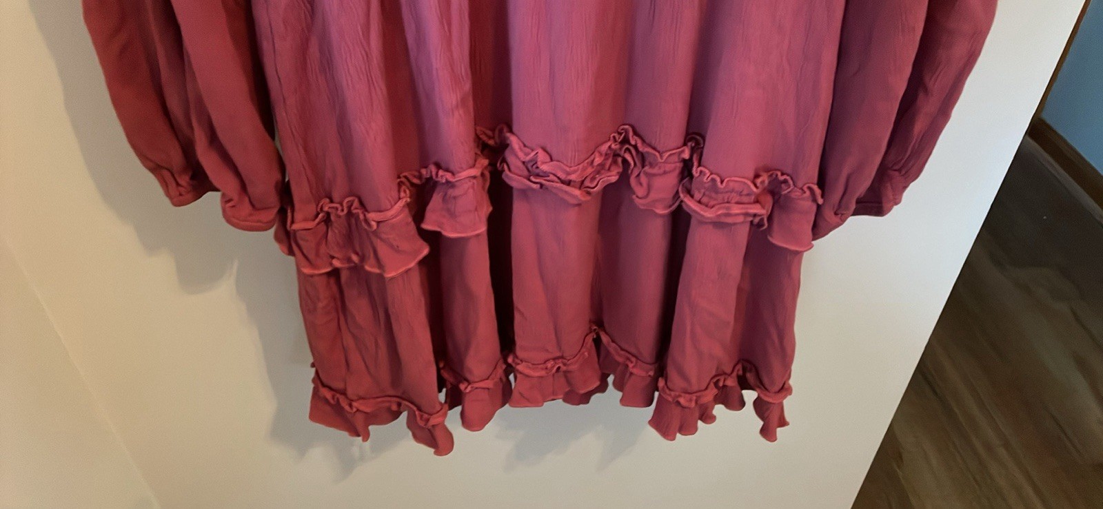 Altar’d State Women’s XL Burgundy Solid V-Neck Long Sleeve Ruffle Dress