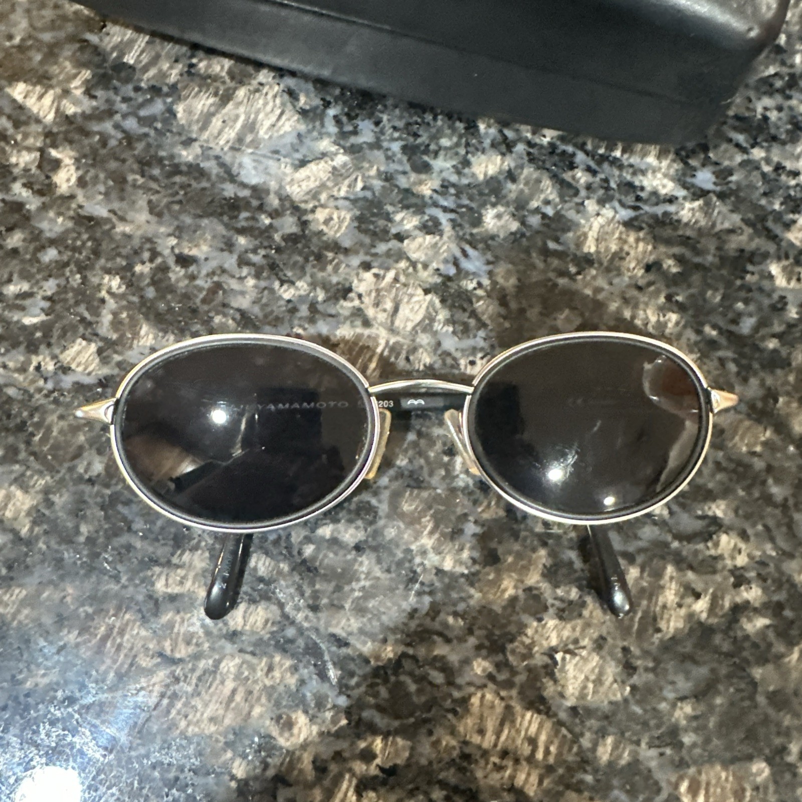 90s Yohji Yamamoto Men’s Oval Sunglasses – Metal Frame 52-6203 – Japan