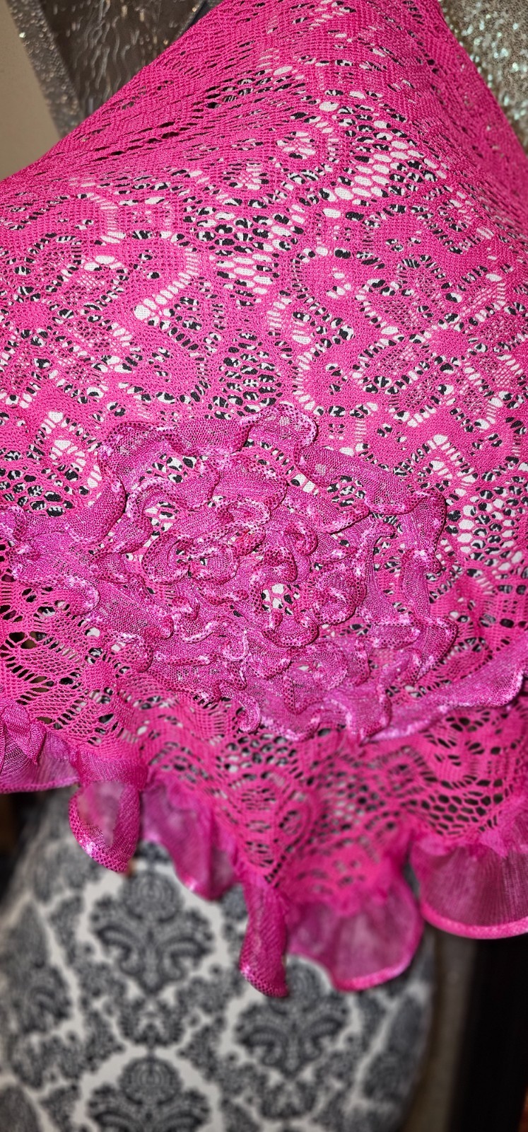 Fuschia pink lace wrap shawl