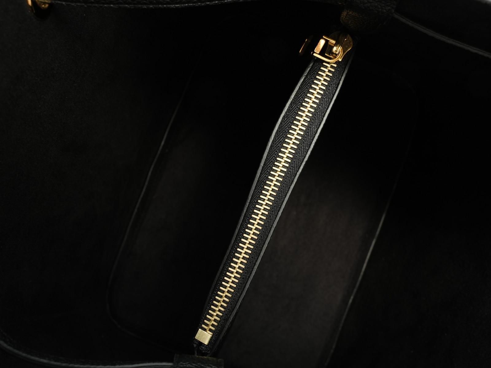 Louis Vuitton Empreinte NéoNoé MM chip version Almost Brand NEW