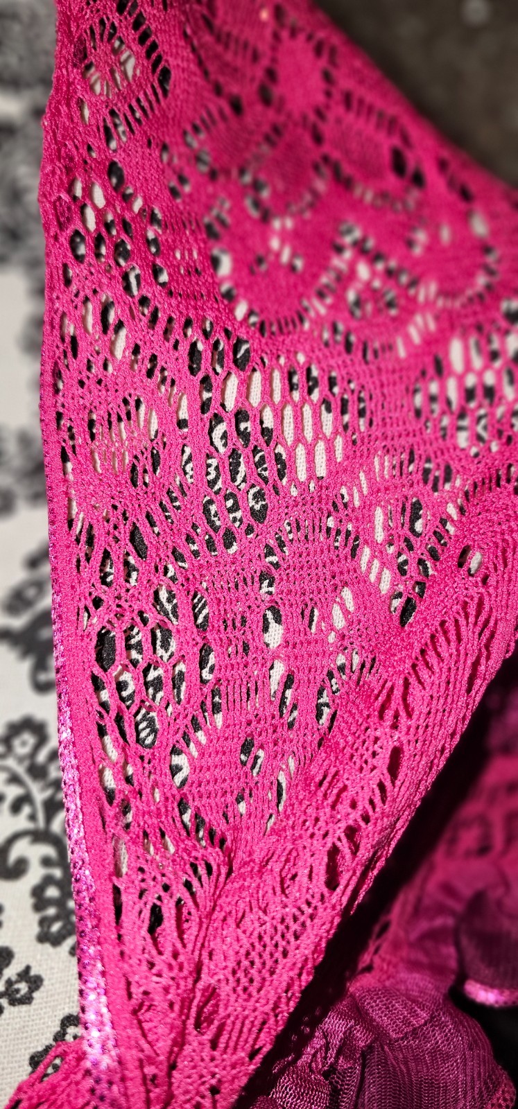 Fuschia pink lace wrap shawl