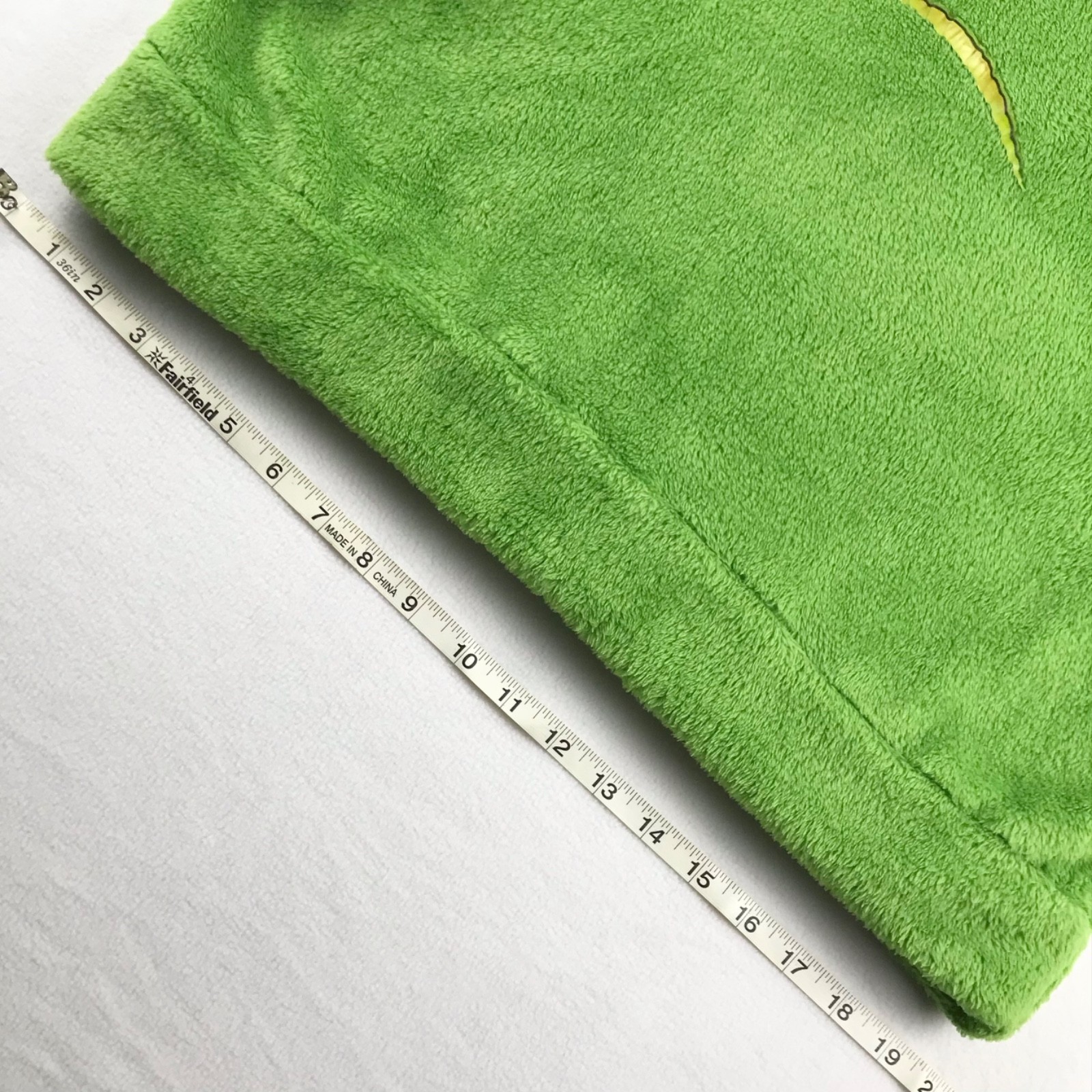 Dr Seuss The Grinch Unisex Green Faux Shearling Zipper Pullover Christmas Large