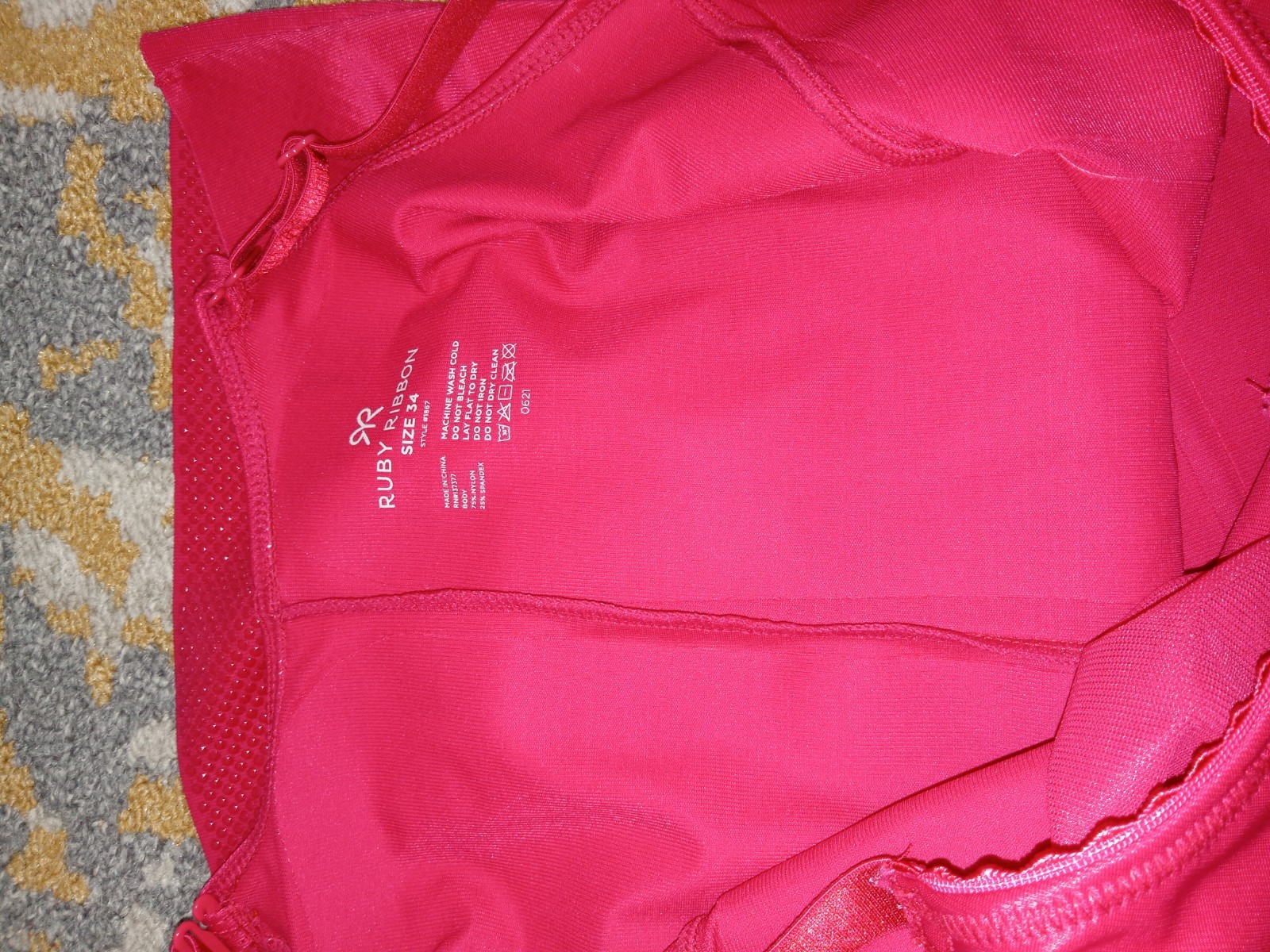 Ruby Ribbon Heritage Cami #1867 Red Sz 34 Multiway Straps Wireless SEE PHOTOS