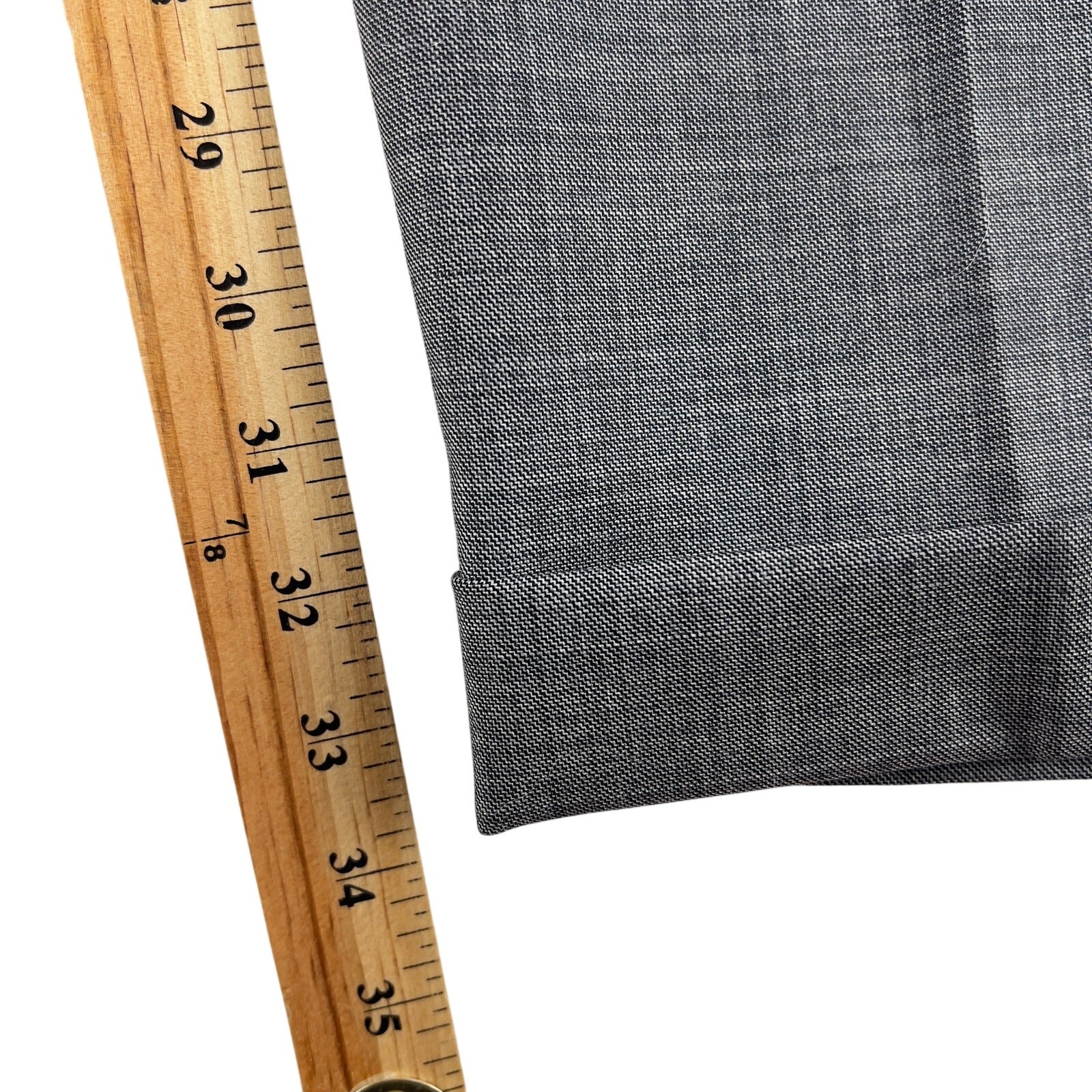 Chaps Mens 2 Piece Suit 42R 36×34 Gray Plaid 100% Wool Pleated Cuffed Two-Button