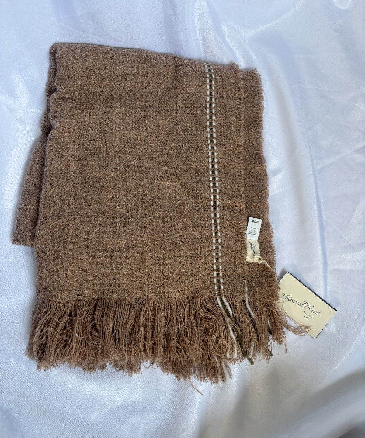 Universal Thread Brown Solid Knit Scarf with Fringe – Women’s Acrylic Blend NWT