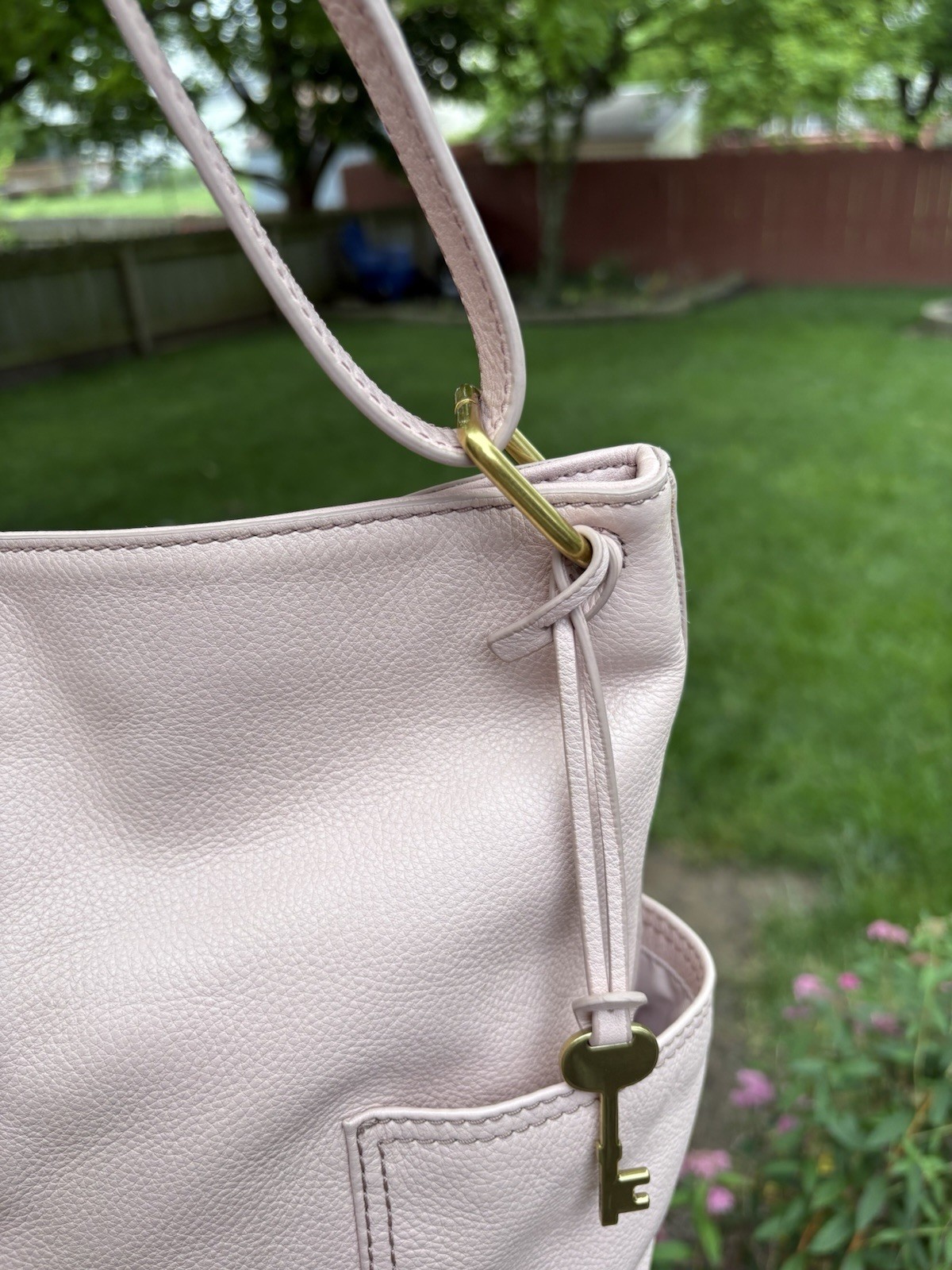 Fossil Lane NS Crossbody Shoulder Bag Pale Pink Leather Key Magnetic Closure