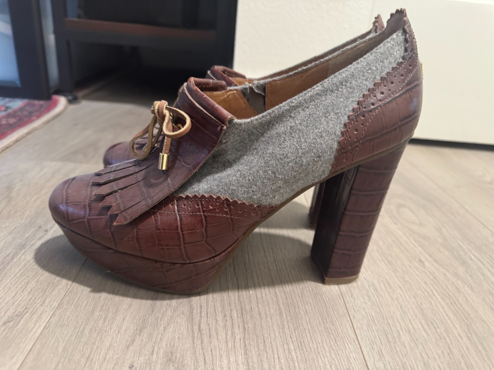 Sperry Brown High Heels, 4in Heels Size 10 (Good Condition)