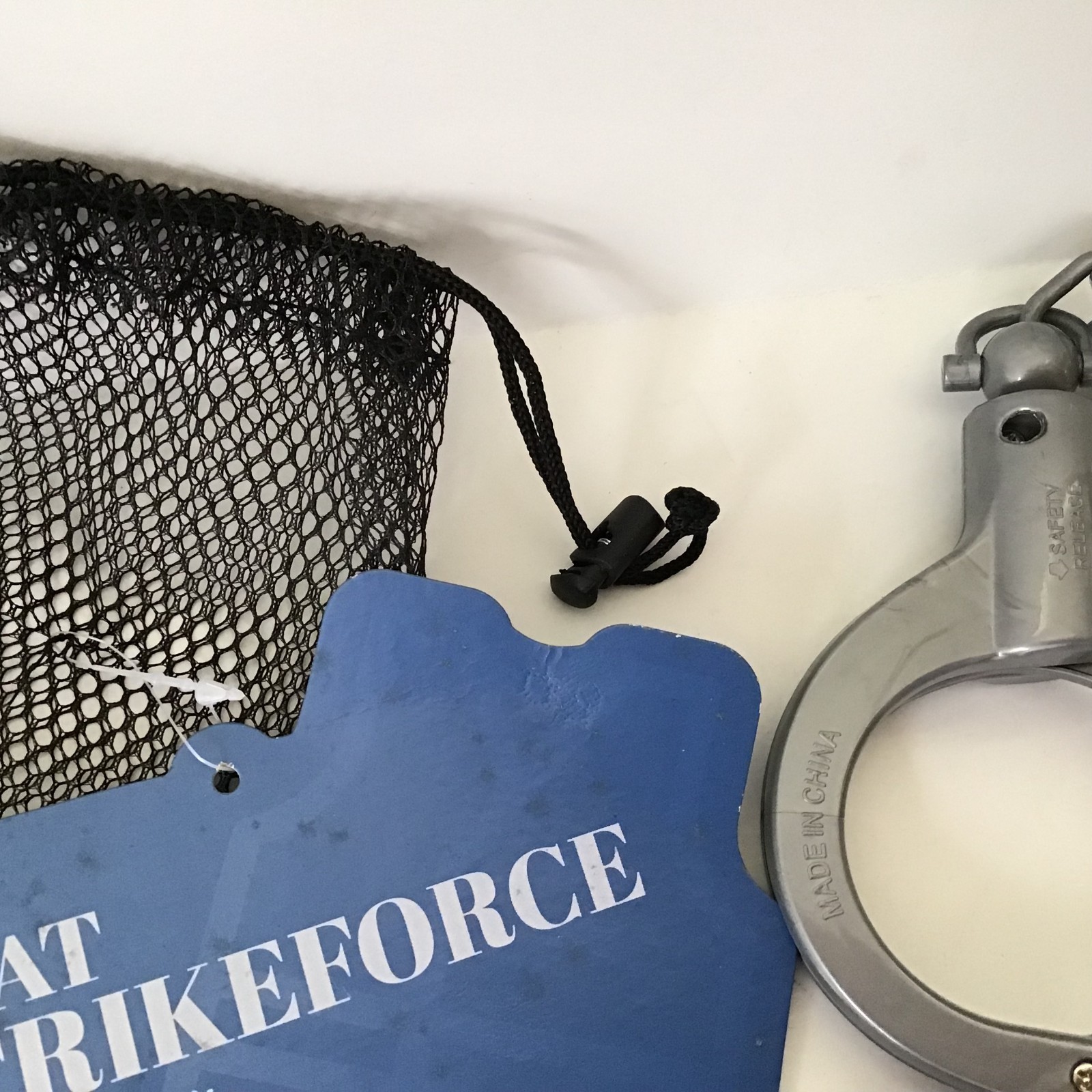 SWAT STRIKEFORCE TEAM Police Toy Set KIDS VEST SHIELD GRENADES HANDCUFF BADGE ++