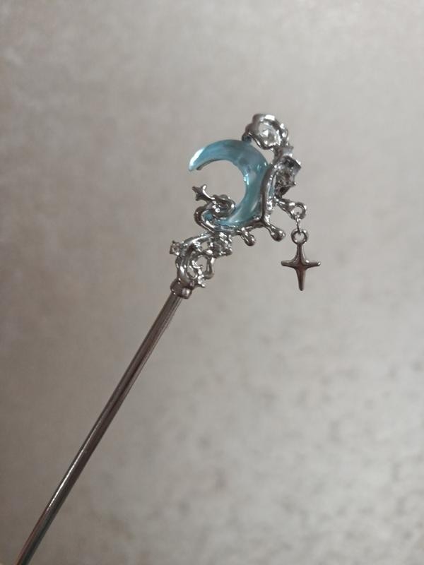 Elegant Silvery & Blue Branching Crescent Moon Chinese Hairpin